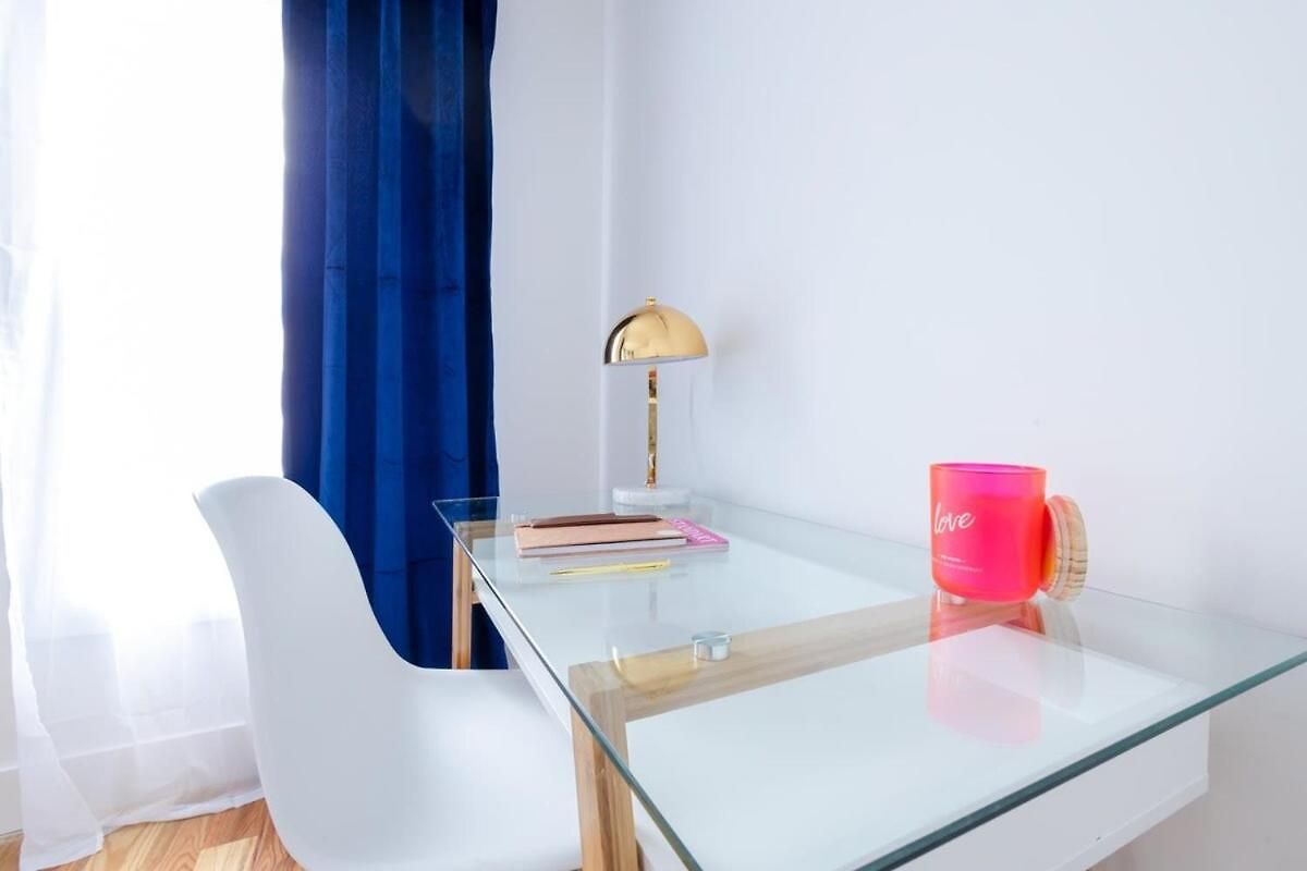 Apartment 323-2 Spacious 2br Williamsburg