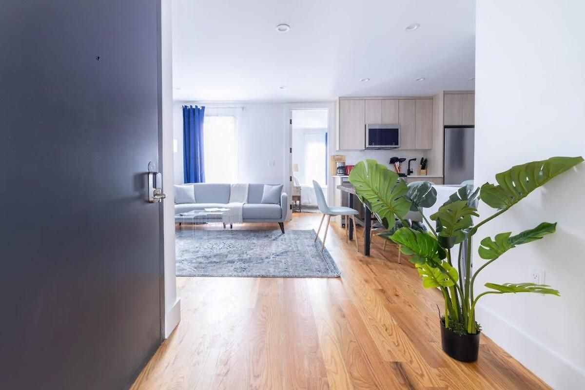 Apartment 323-2 Spacious 2br Williamsburg