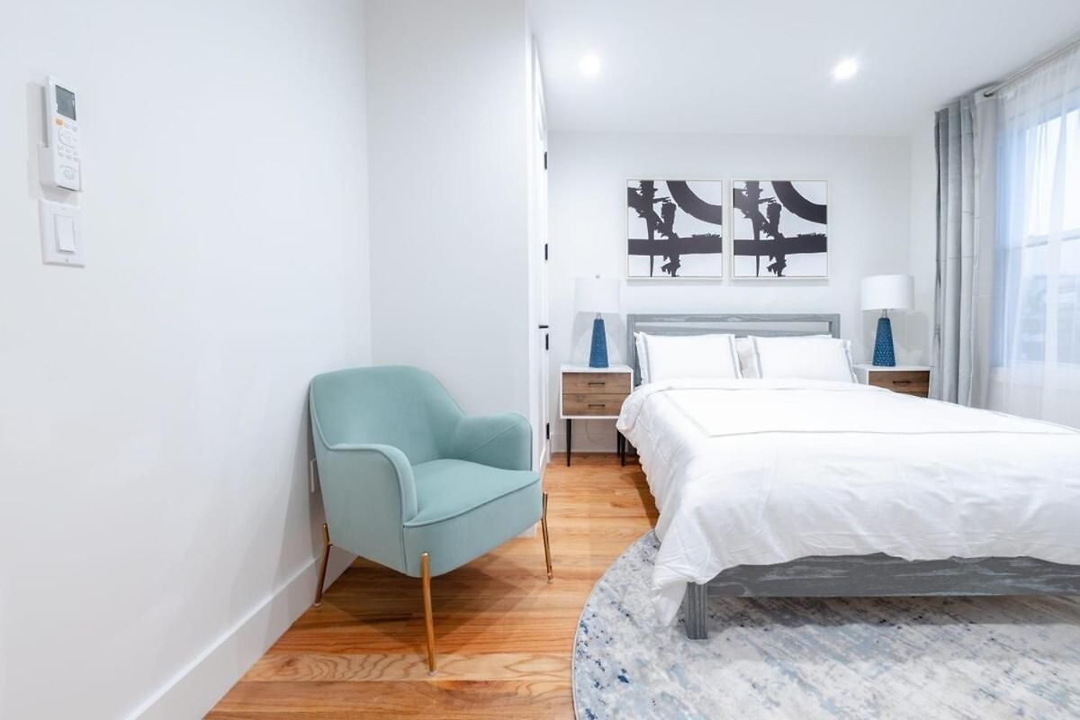 323-1 Spacious 2br Williamsburg * New York