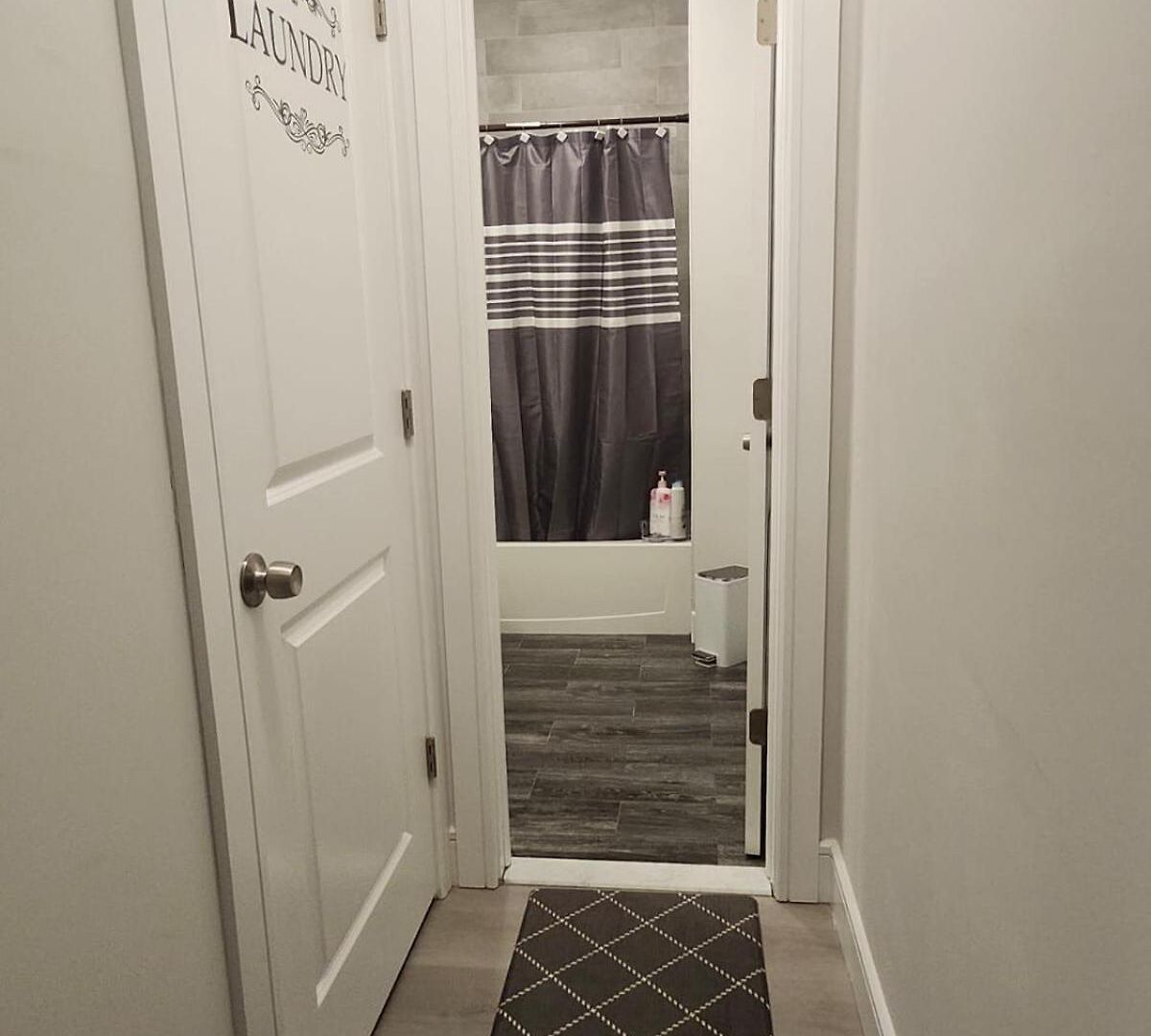 Rated - Upscale-cozy-stylish-affordable - Free Parking *