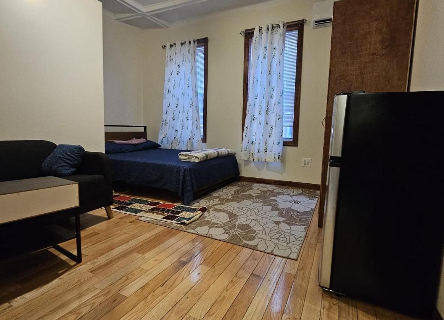 Mukbul & Nesa Llc Apartment