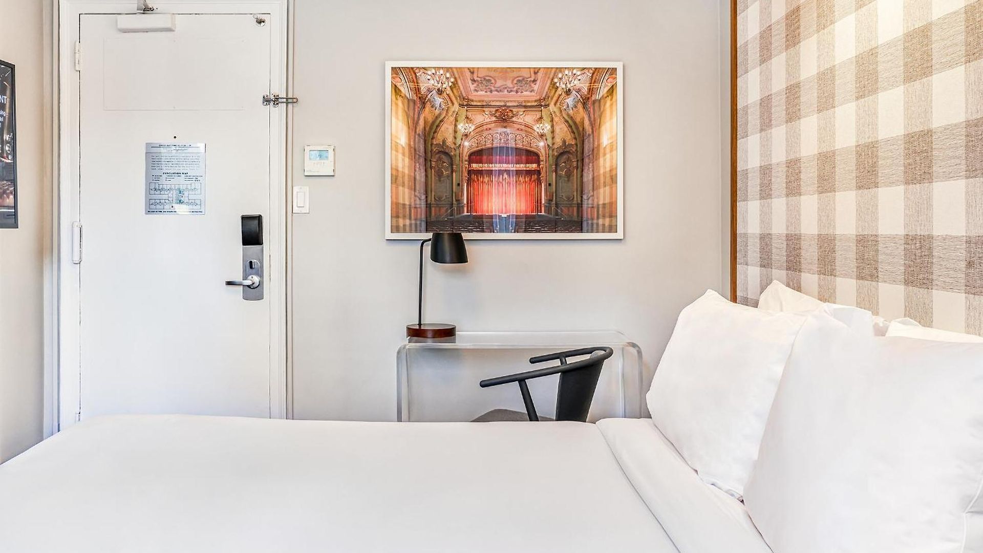 Paramount Times Square - A Generator Hotel New York