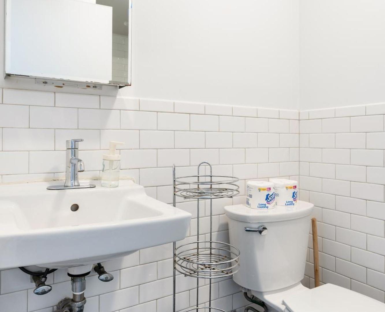 2 Bedroom Paradise In Upper East Side Apartment New York