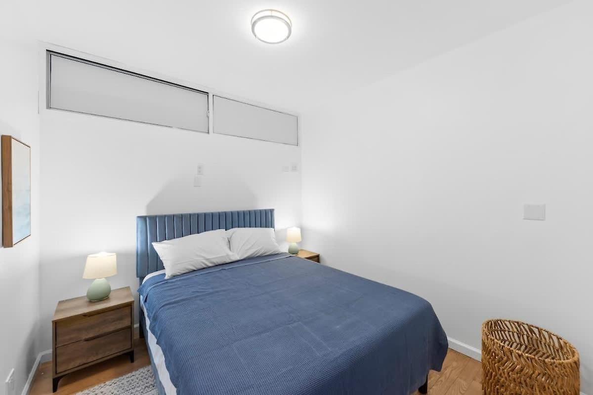 105-1b 4br In The Heart Of The East Village New York