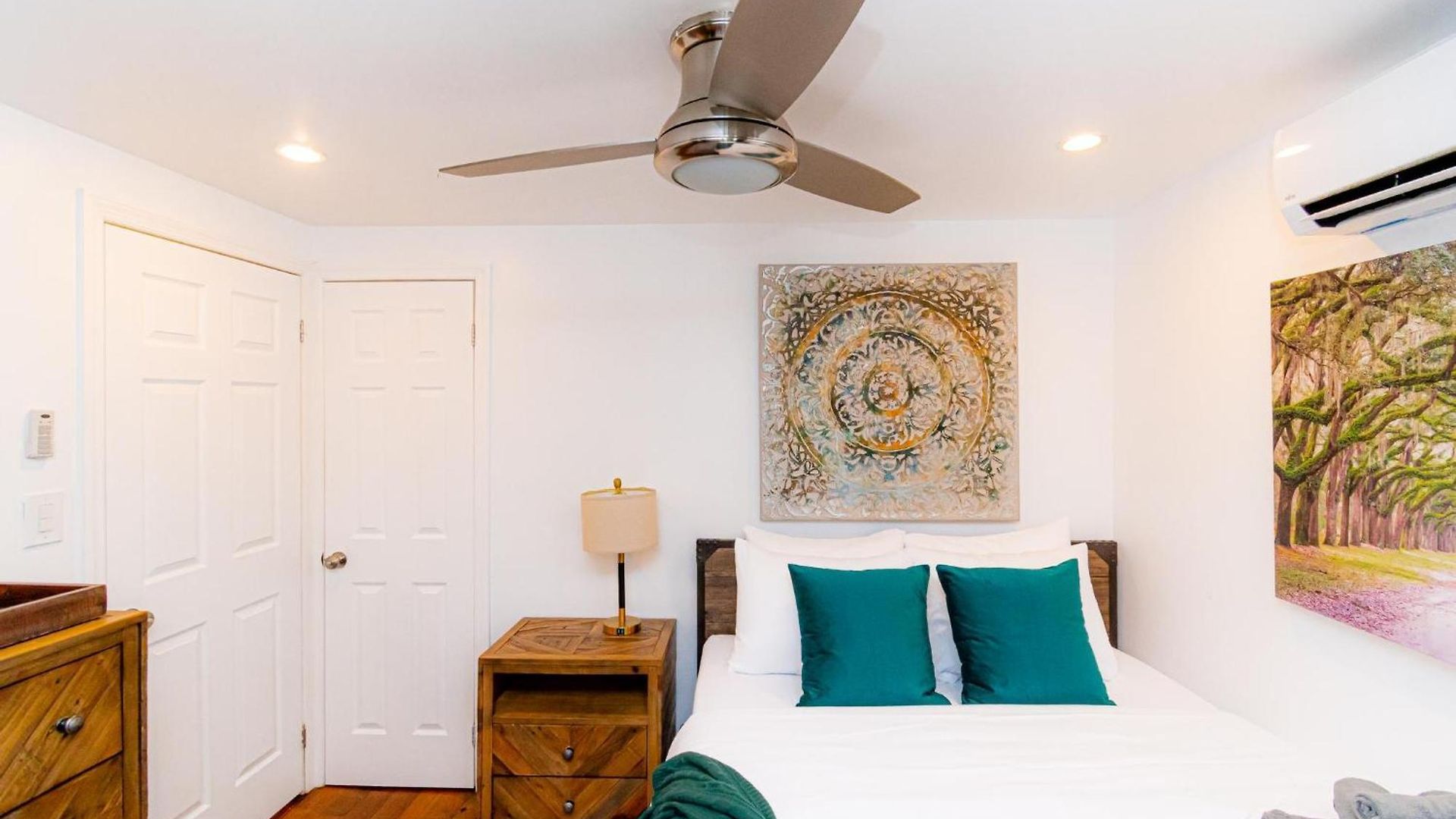 Apartment Luxury Oasis In The Heart Of Brooklyn *
