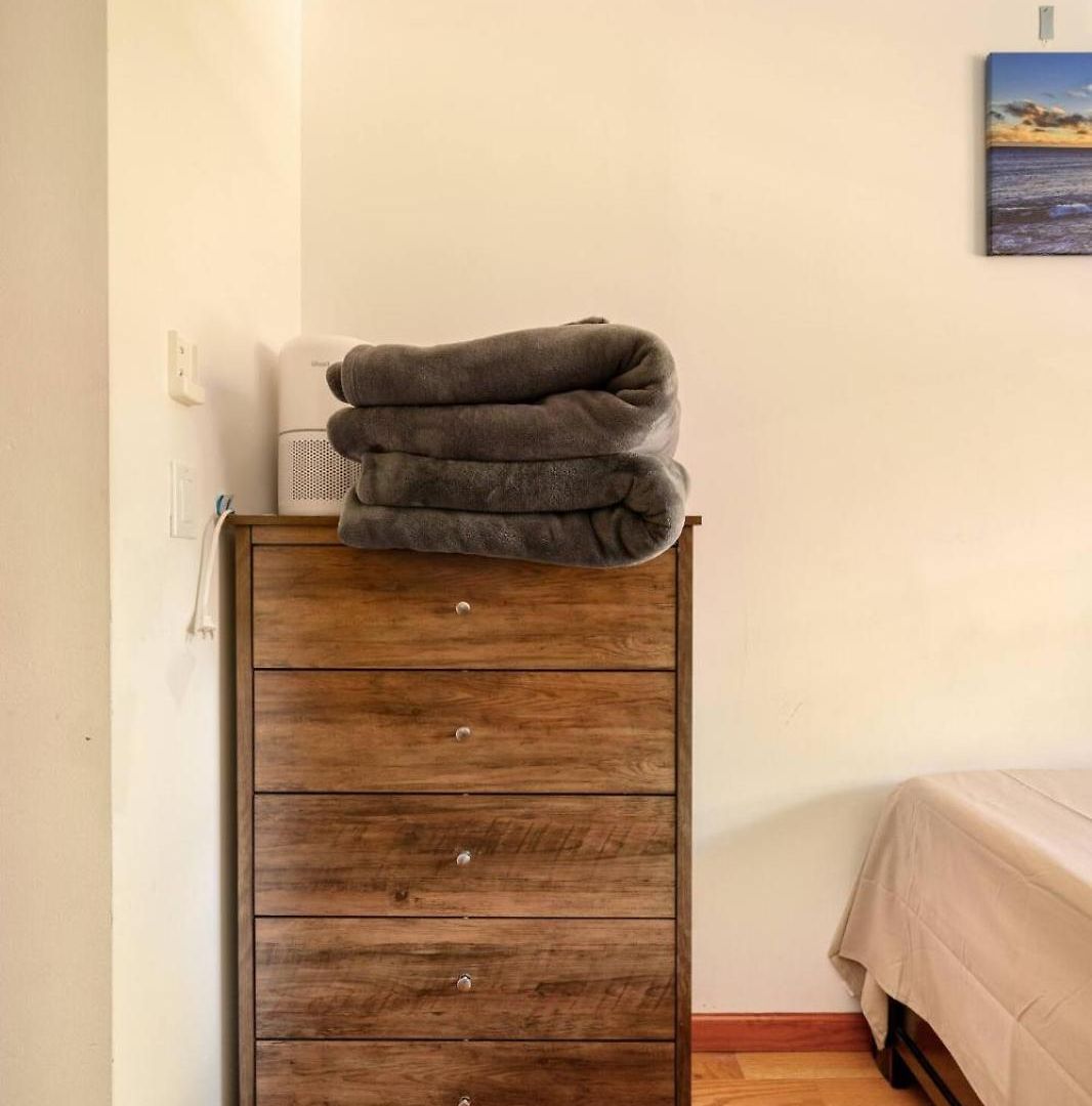 Large Private & Private Bathroom, Laguardia Airport 10min * New York