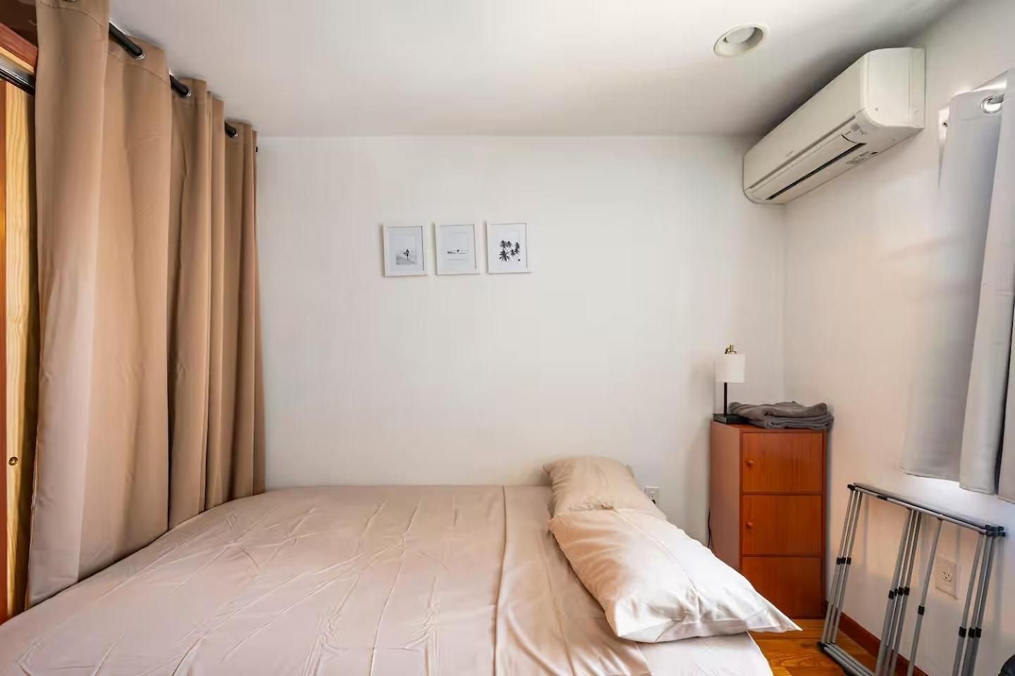 Location In Queens, Everything Is Near By, Private Room, Laguardia Airport 10min * New York