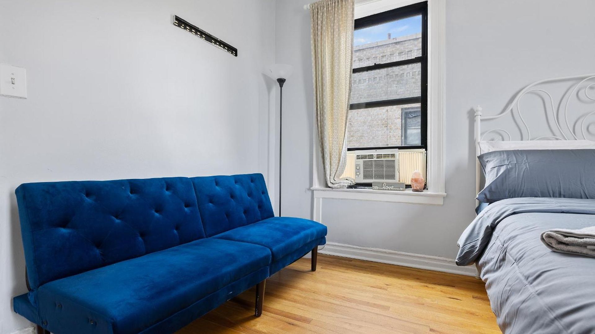 Live In Upper Manhattan On Budget New York