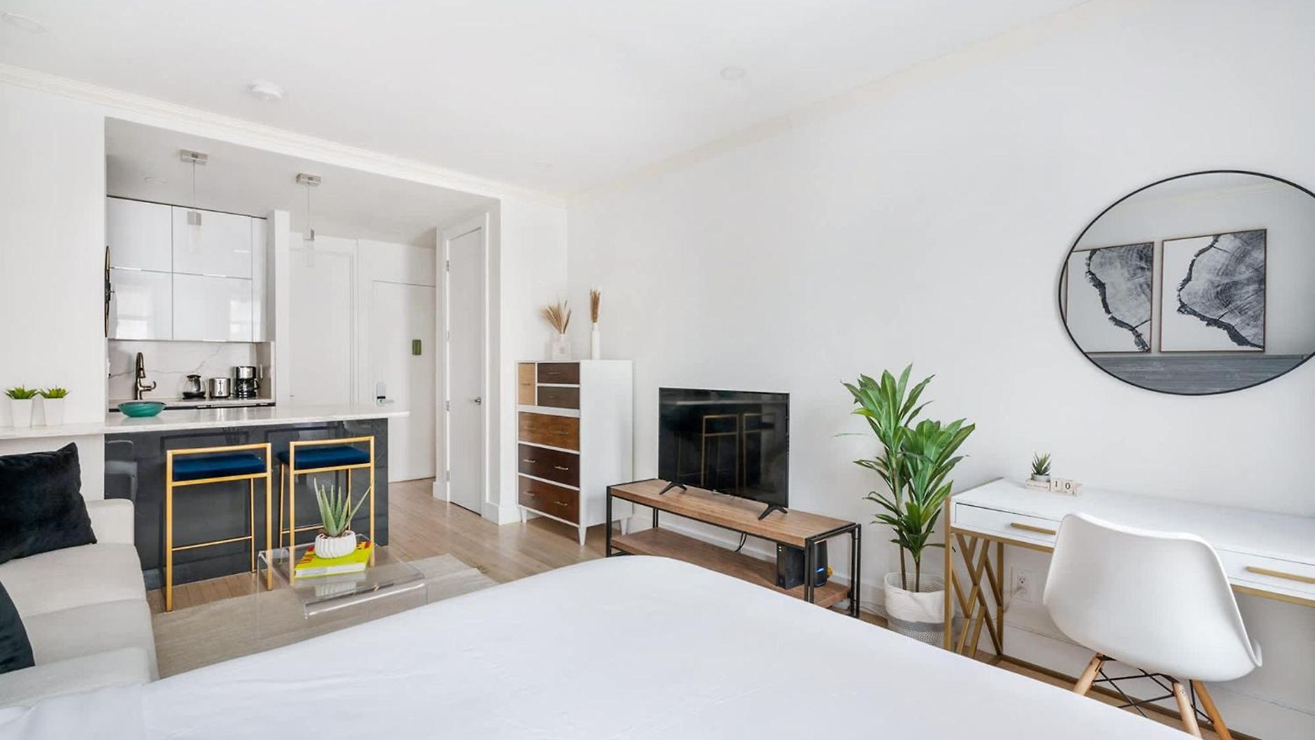 Apartment 1597-10 New Upper East Side W&d In Unit