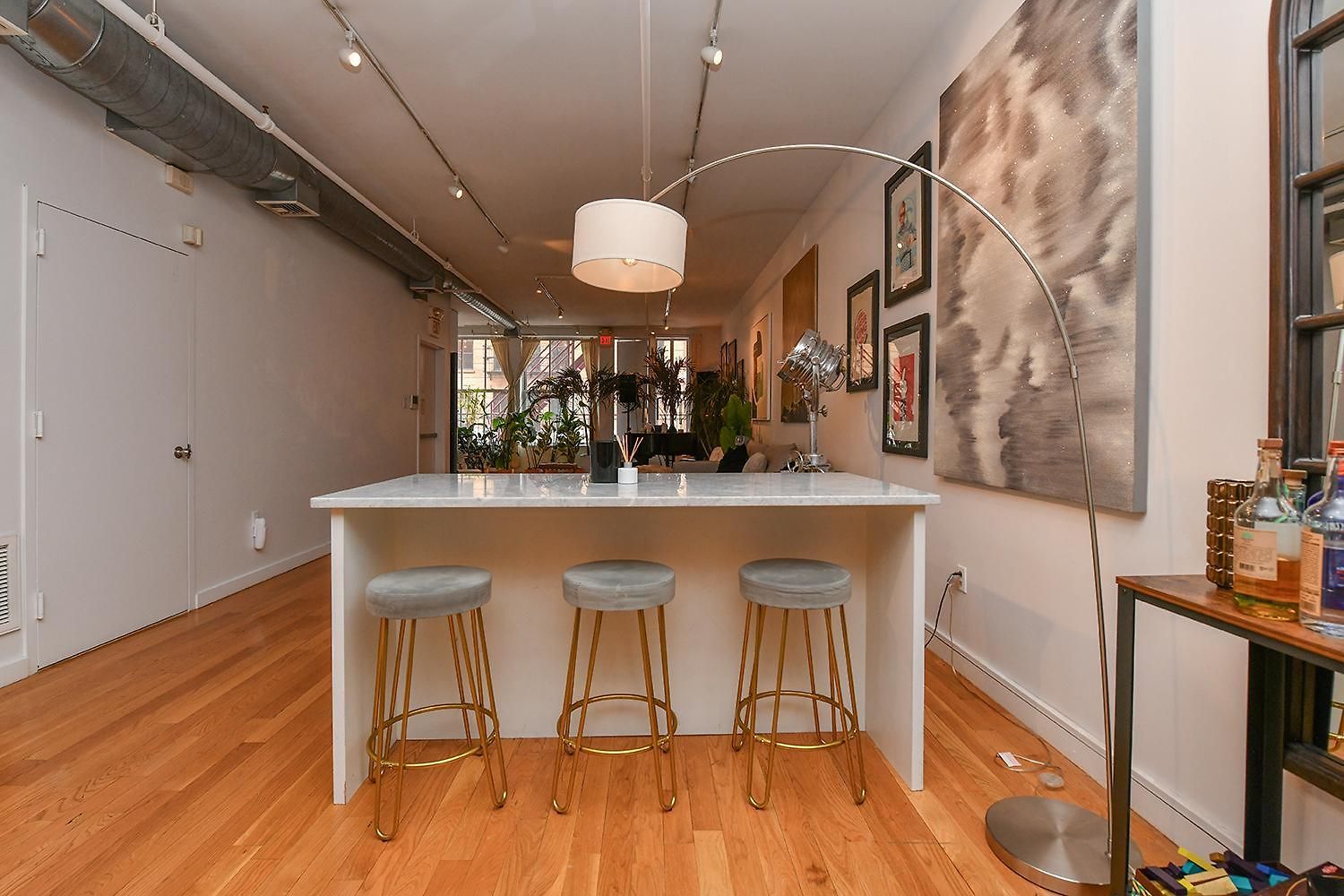 Cozy Studio In West Village Apartment *
