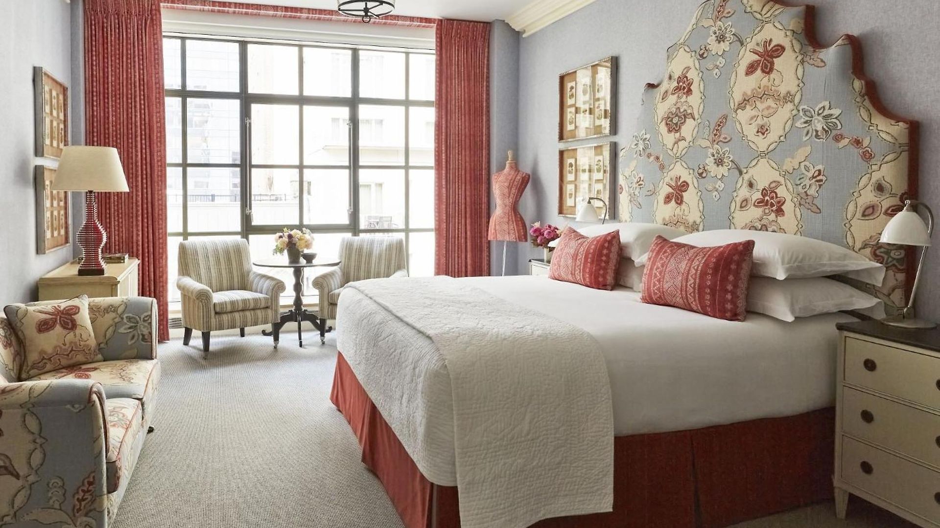 The Whitby Hotel 5*