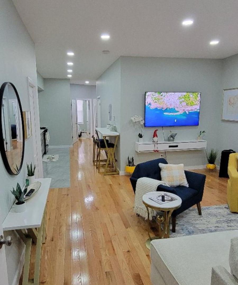 A Dazzling Destination Apartment New York