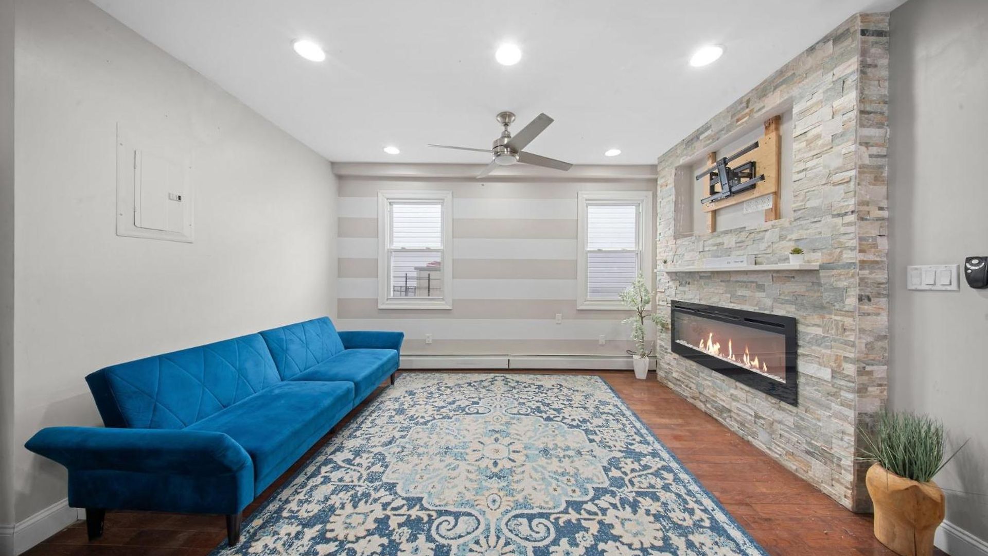 One Bedroom Near Jfk Airport! * New York