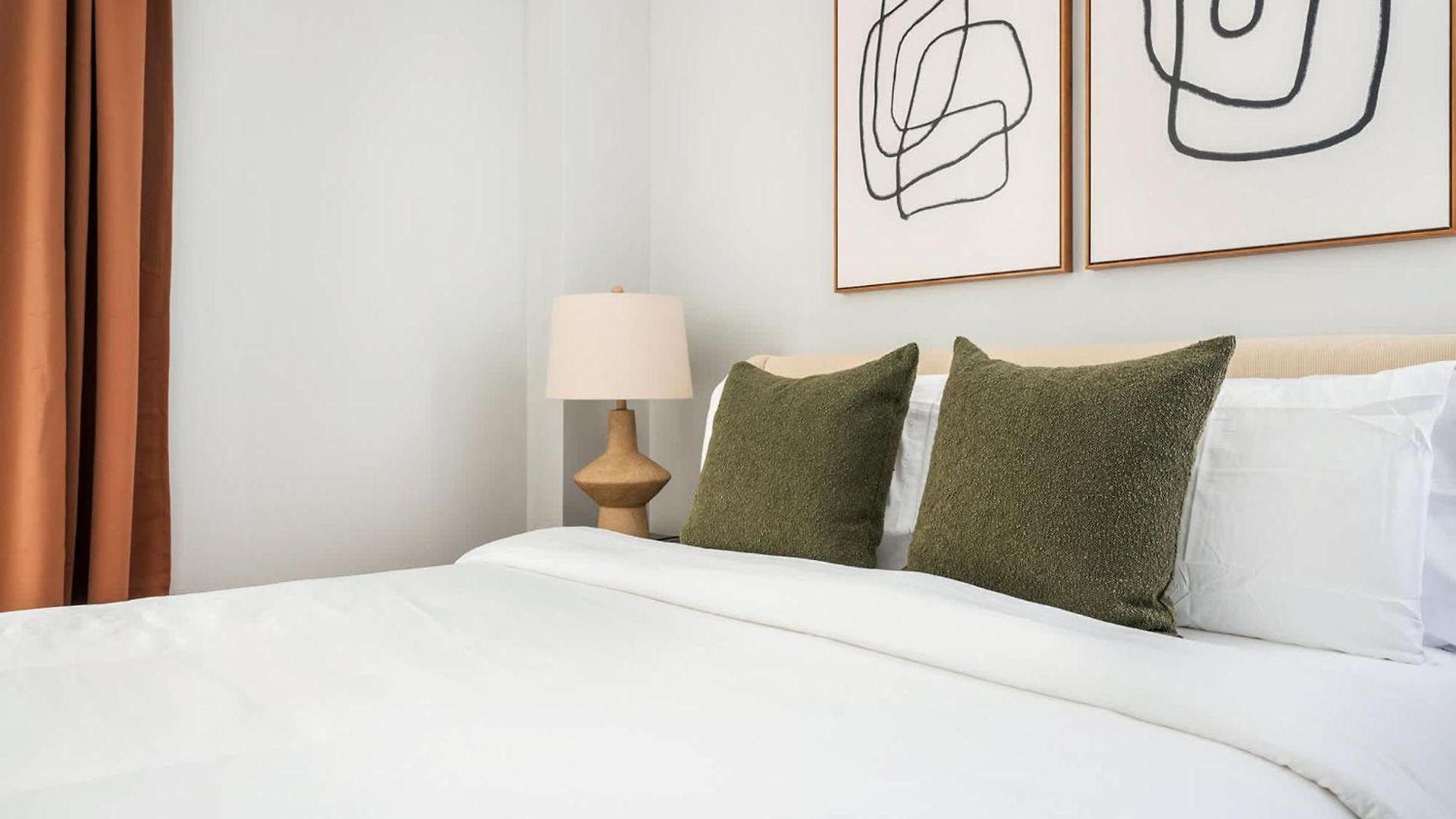73-806 New 1br 1bth Uws Doorman Gym Apartment New York