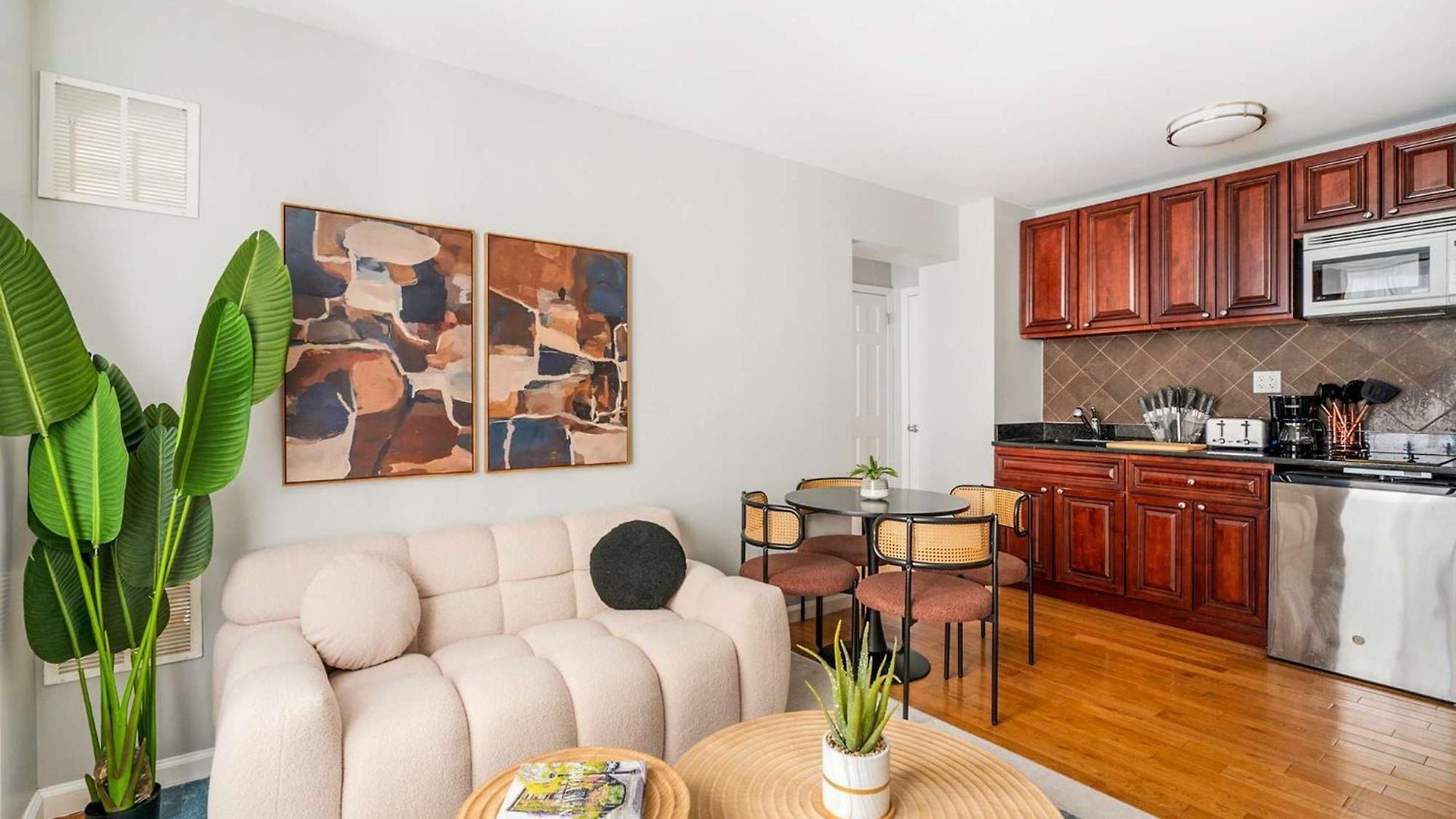 73-806 New 1br 1bth Uws Doorman Gym Apartment