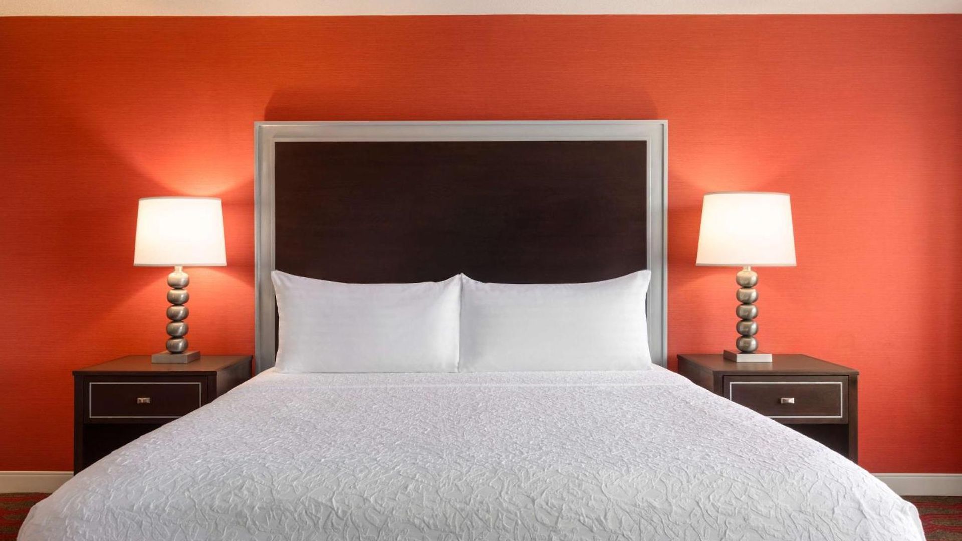 Doubletree By Hilton New York-laguardia Hotel 3*
