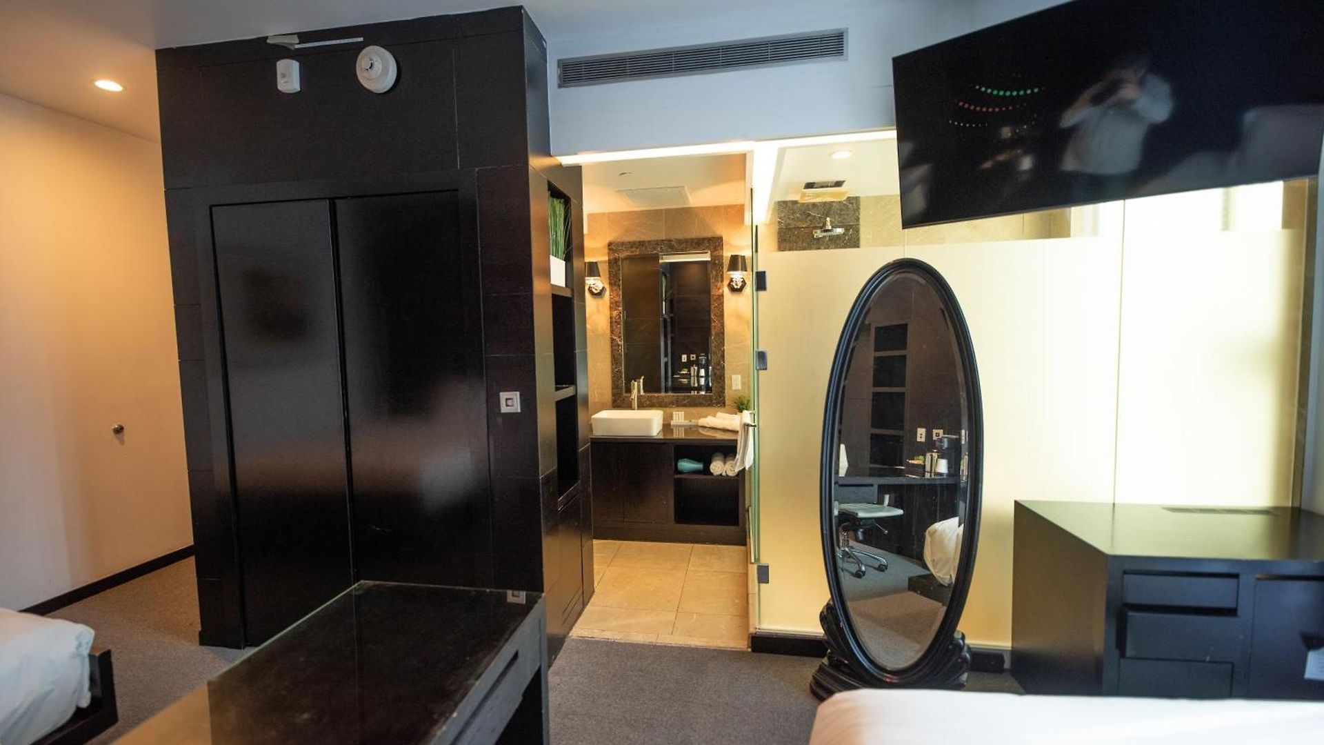 Hotel The One Boutique 3*