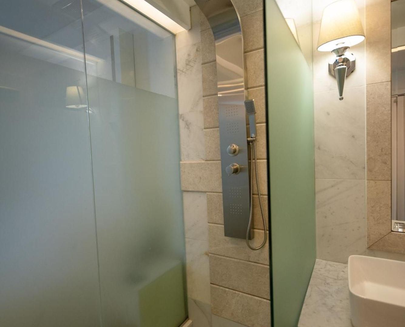 The One Boutique 3*