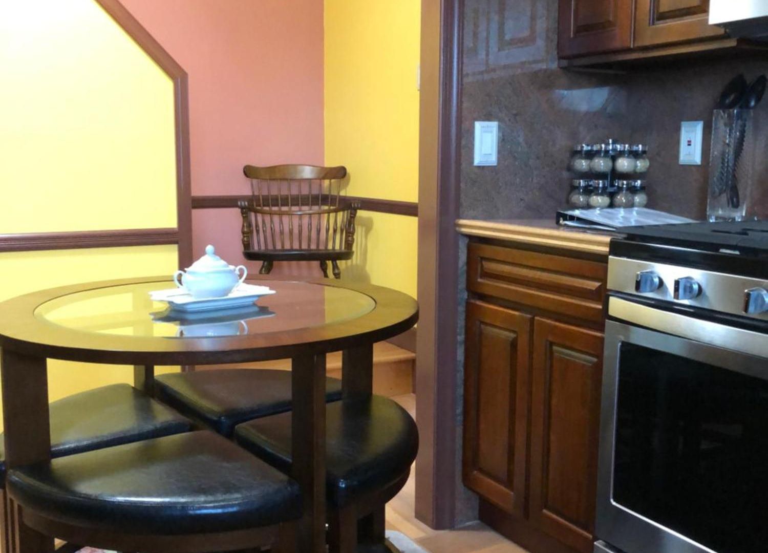 Private Unit With Own Entrance To Share