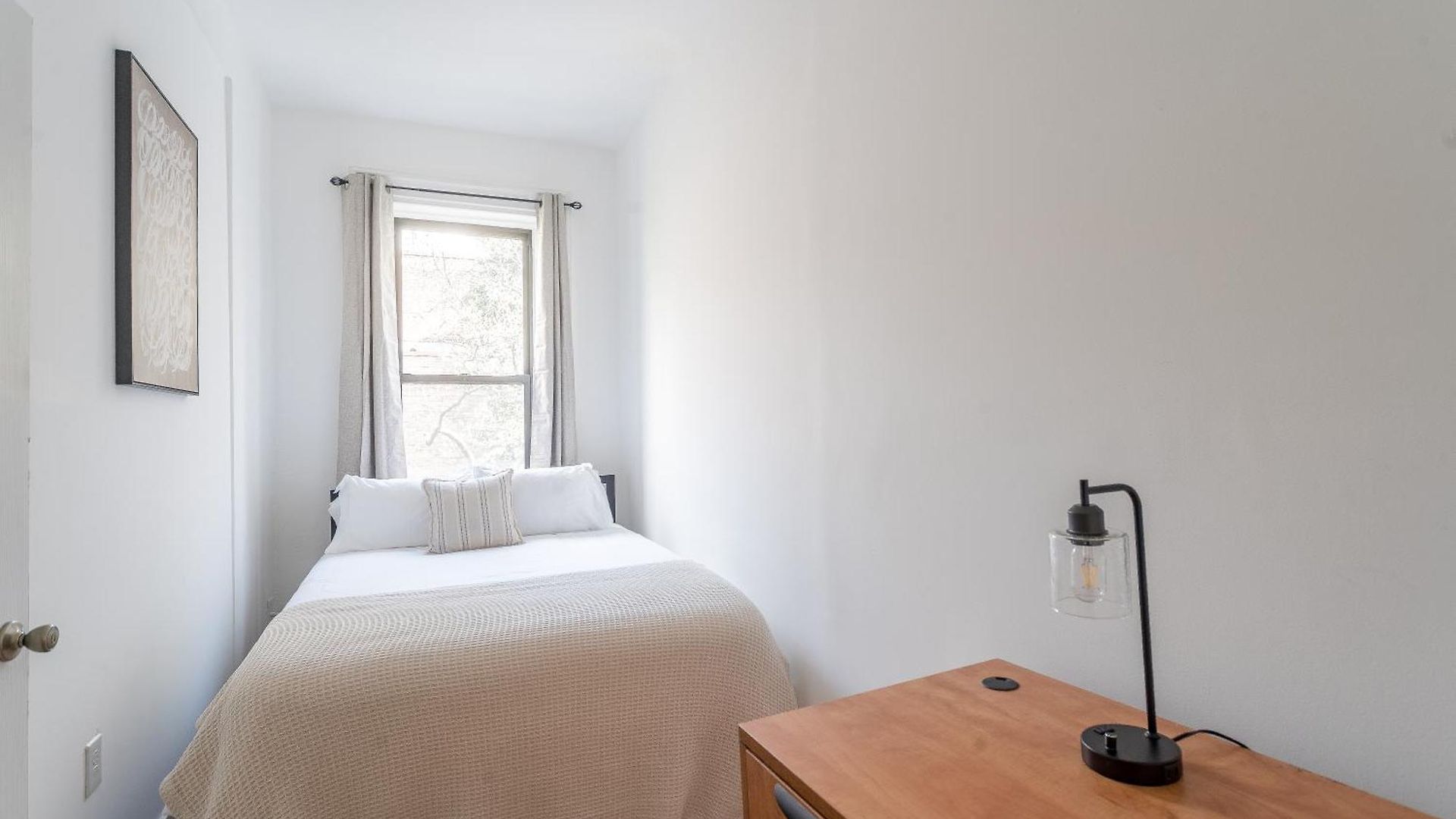Location In Nyc! 1bd Steps From Park *
