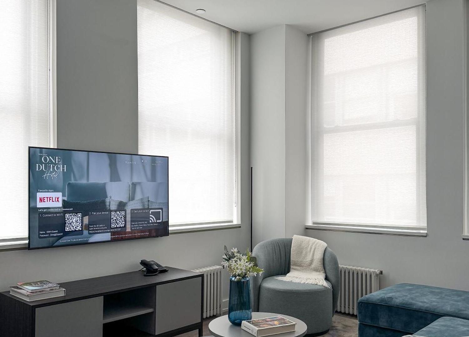 One Dutch Apartment *