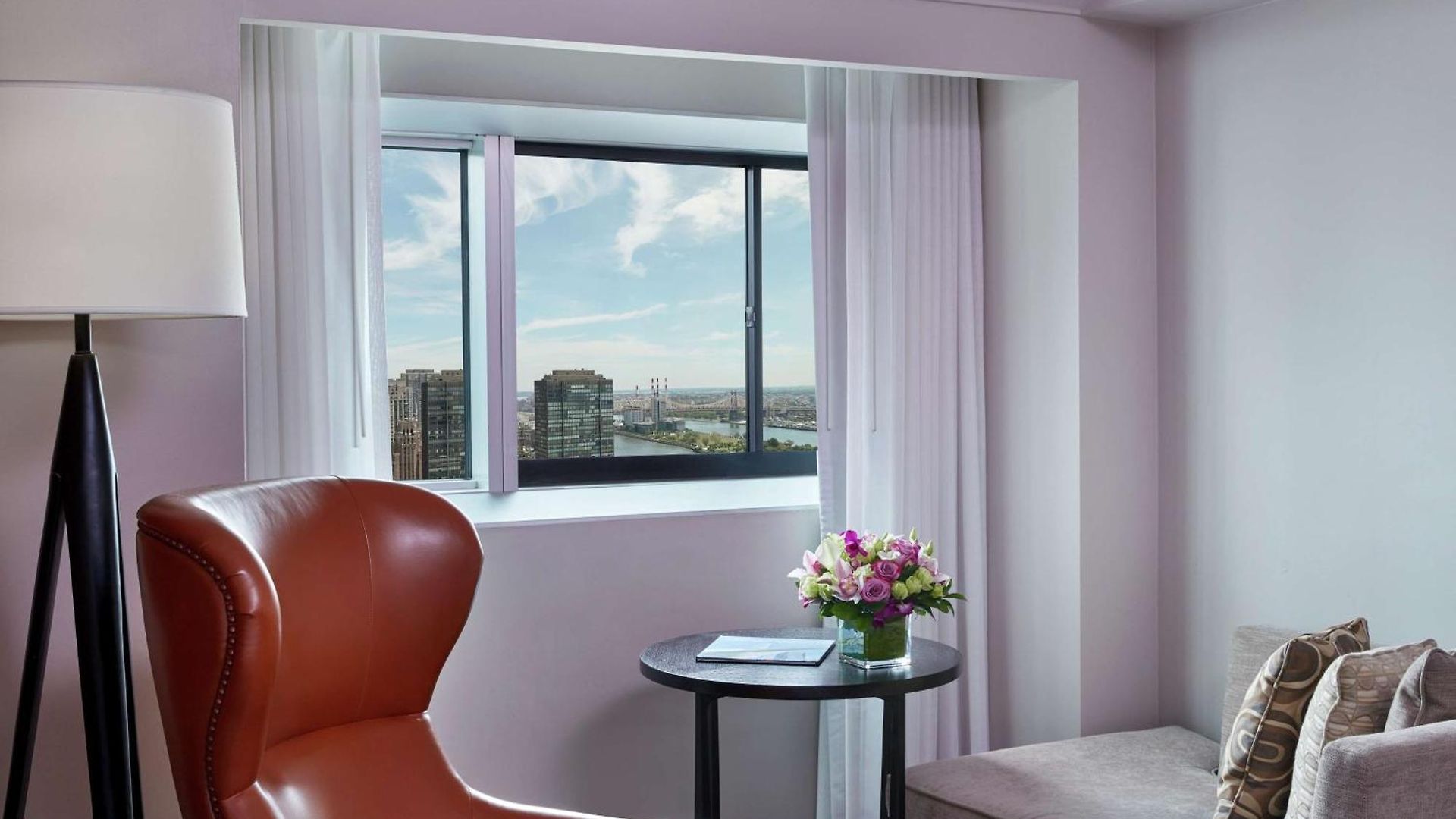 Millennium Hilton One Un Plaza 4* New York