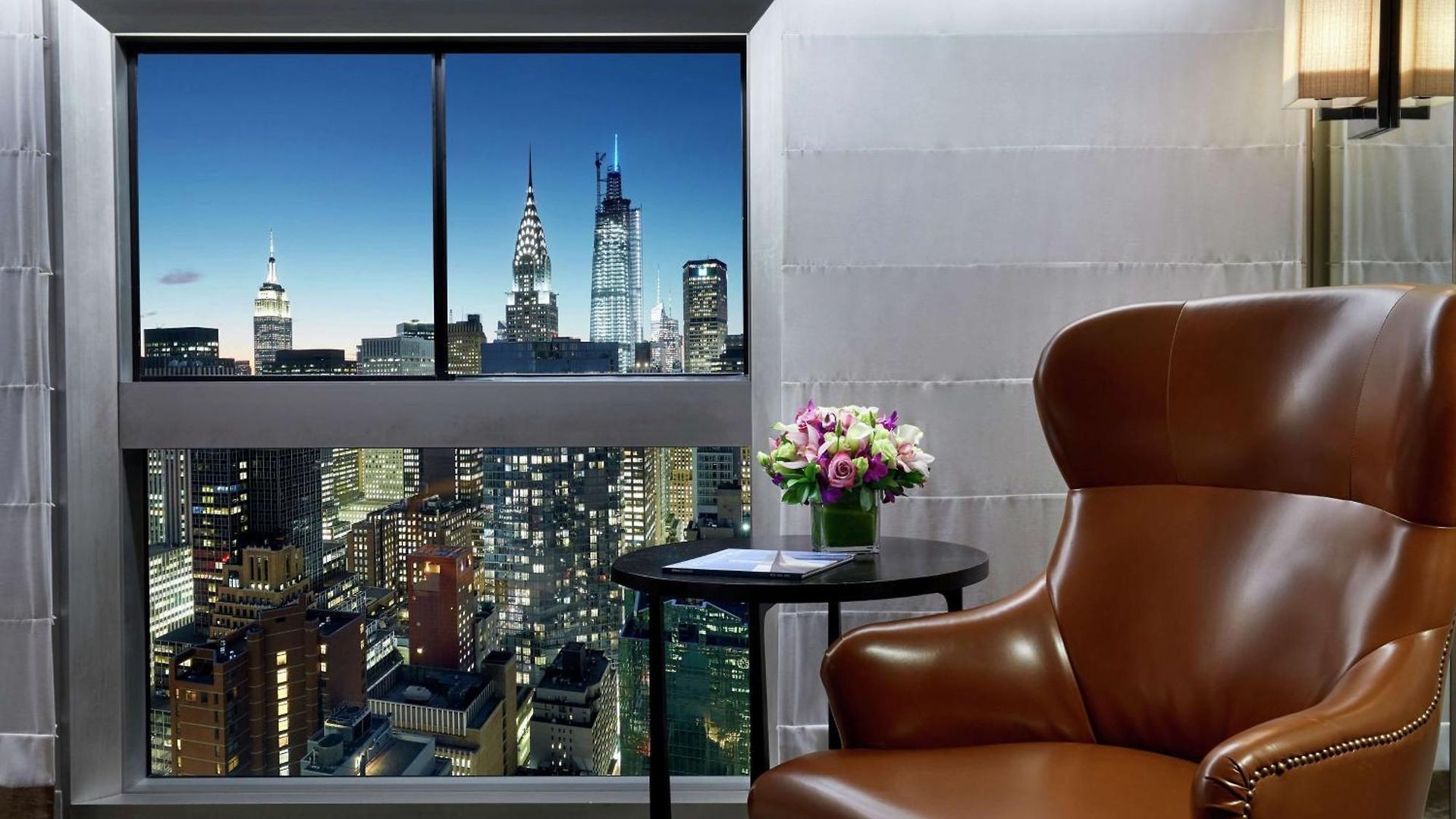 Millennium Hilton One Un Plaza Hotel 4*