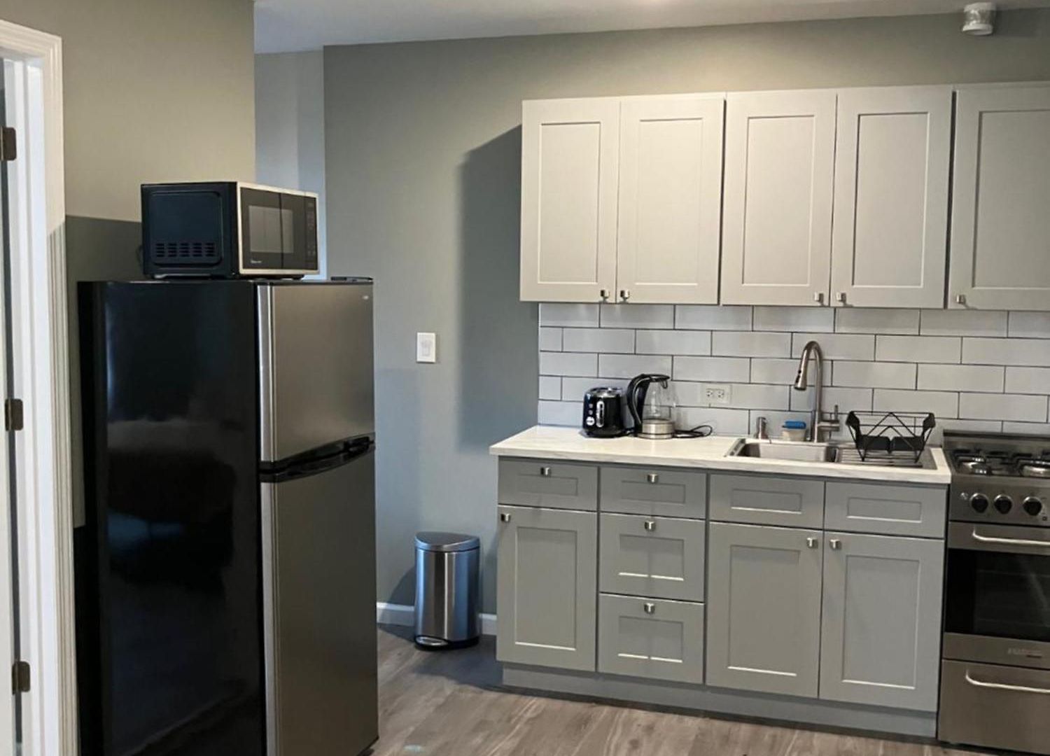 One Bedroom, Nyc 45 Min By Subway , Brooklyn, Brighton