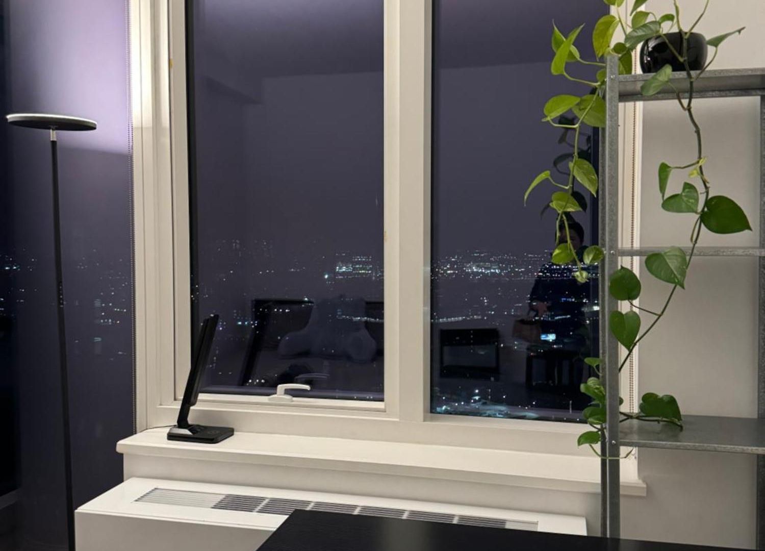 Luxury 2 Bedrooms 2 Bathrooms Corner Breathtaking Views Modern Retreat New York
