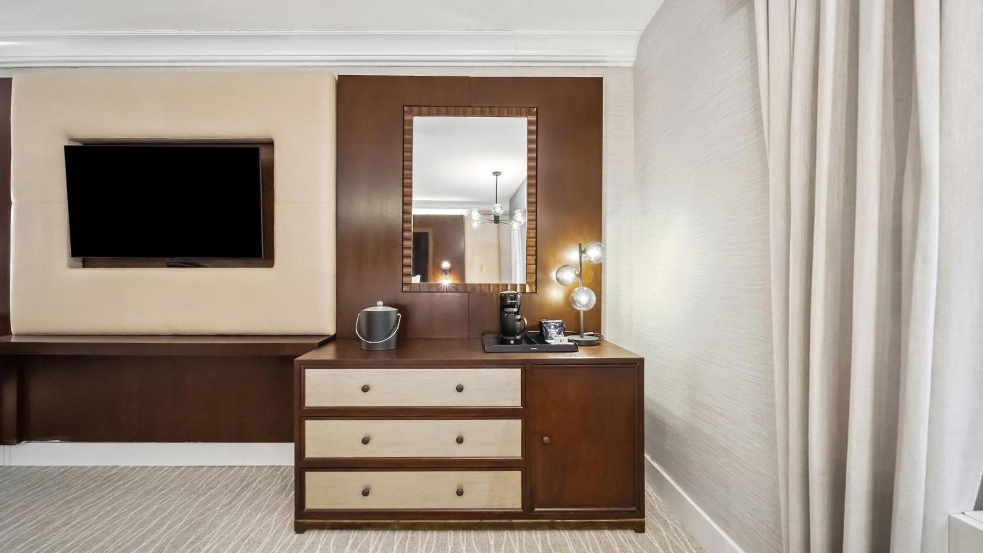 Lexington Plaza Hotel New York