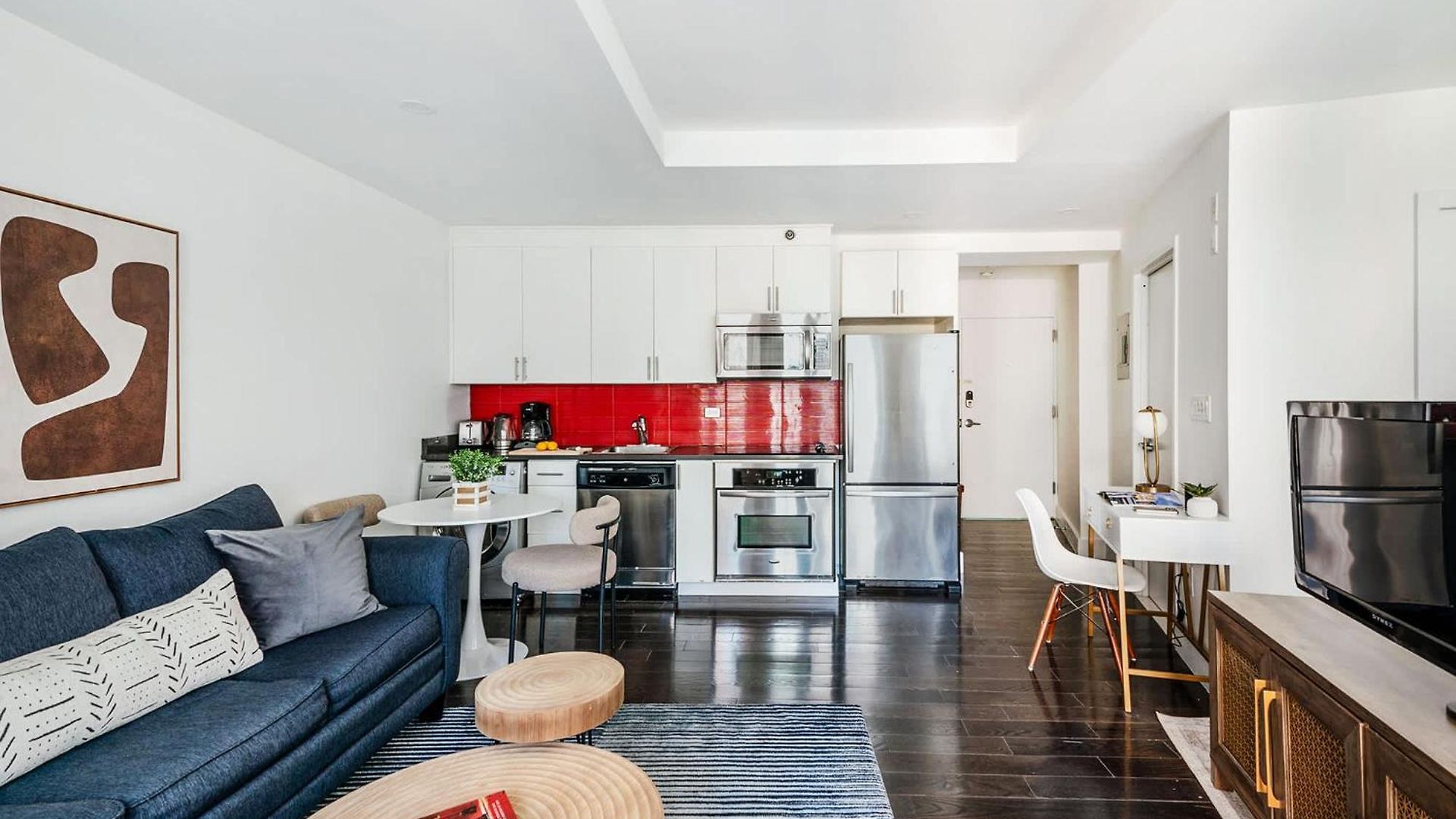 809-4b Balcony W D Prime Location Apartment New York