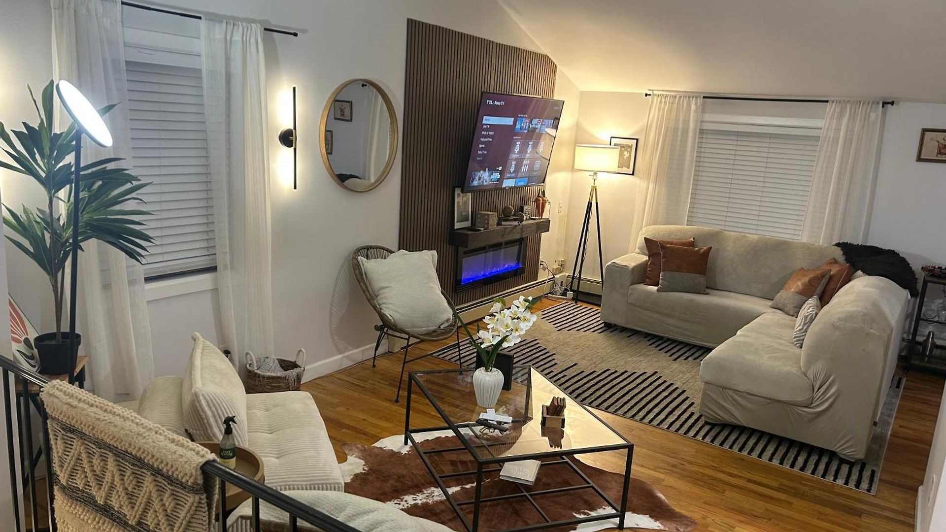 Chic Modern Bedroom 5 Mins From Jfk Homestay