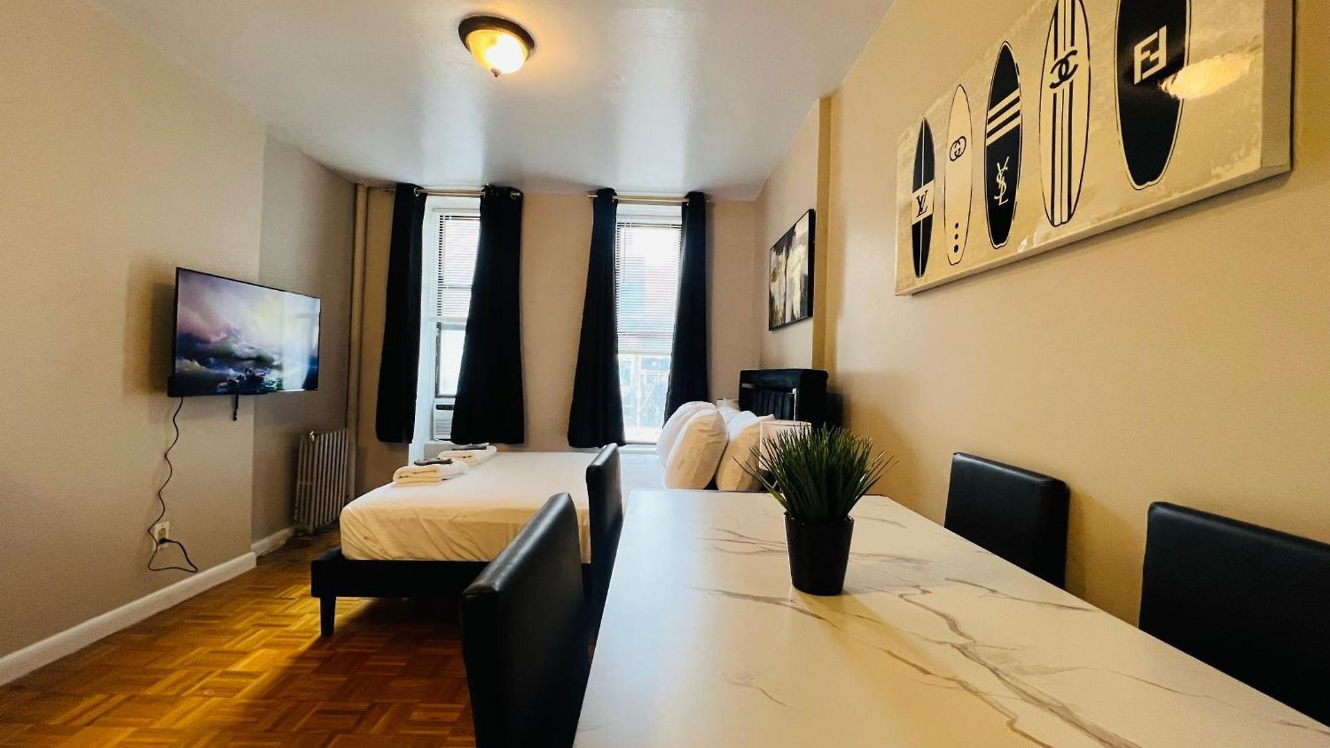 Hudson Apartment New York