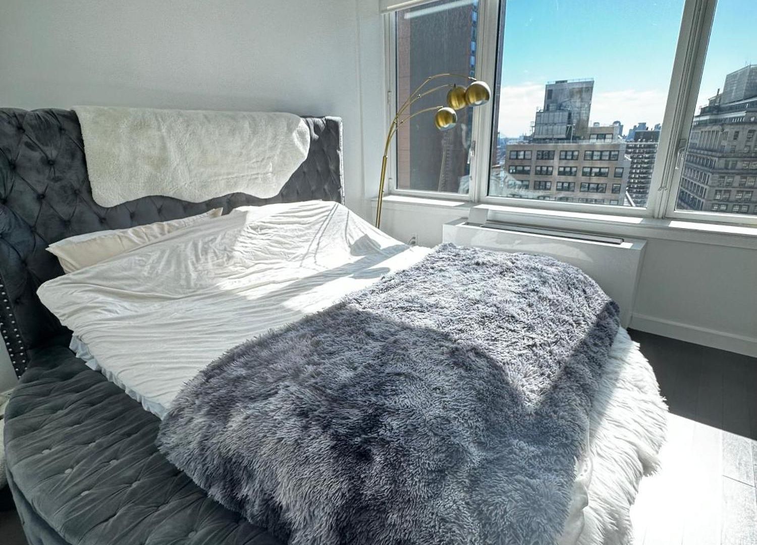 Stylish 3br Luxury Retreat In The Heart Of Fidi Apartment