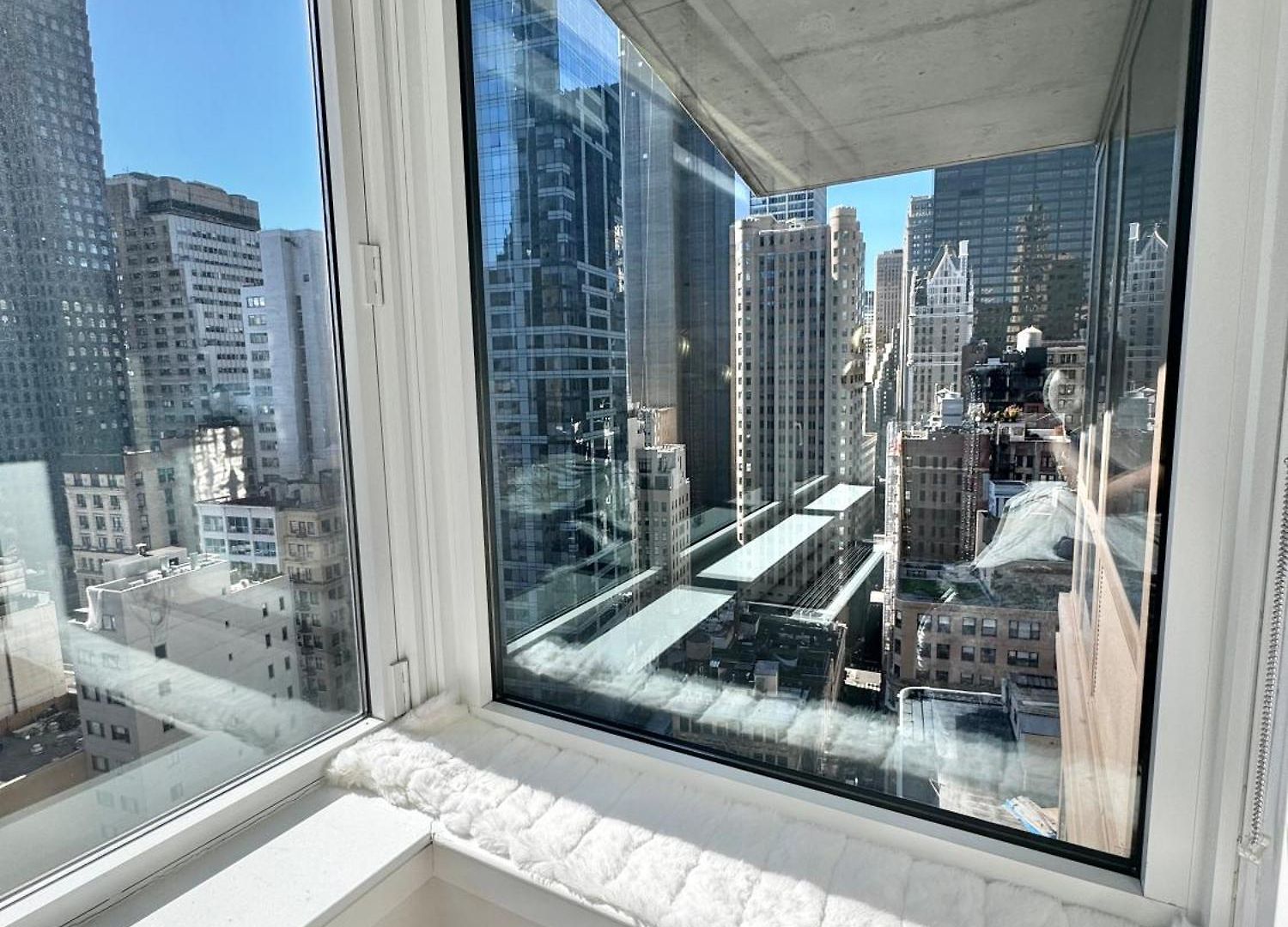 Apartment Stylish 3br Luxury Retreat In The Heart Of Fidi *