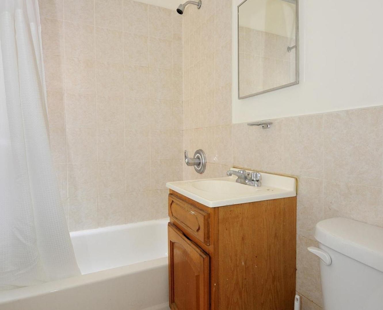 Cozy Steps To Park Upper E Side Apartment *