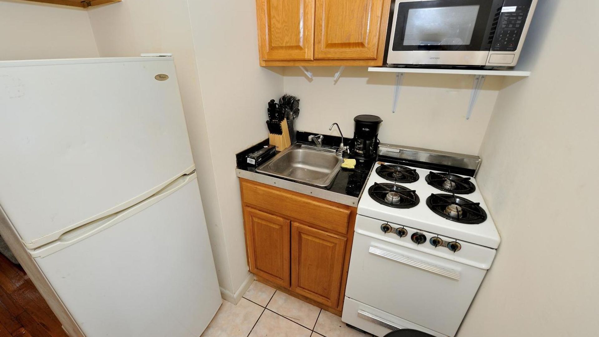 Cozy Steps To Park Upper E Side Apartment New York