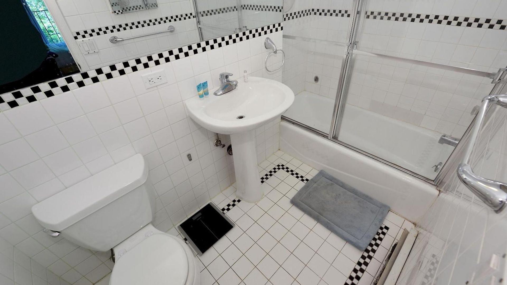 Charming 3-bedroom In Midtown West * New York