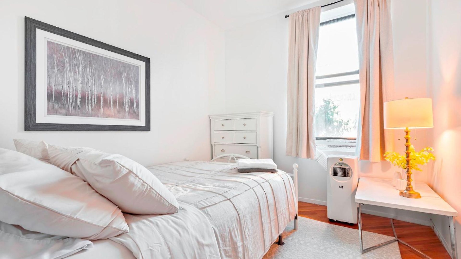 Prime Location Upper Manhattan Furnished Apartment