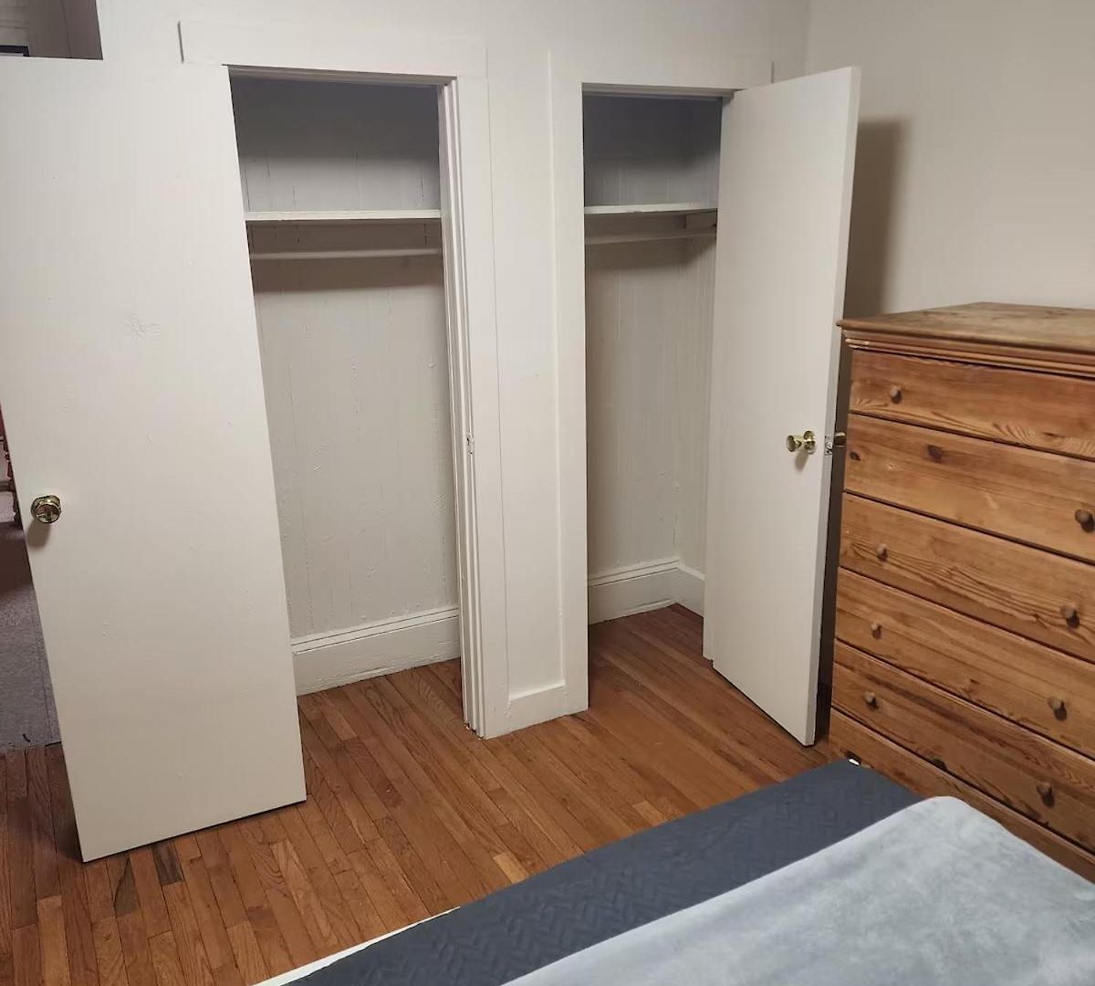 2 Guest house New York