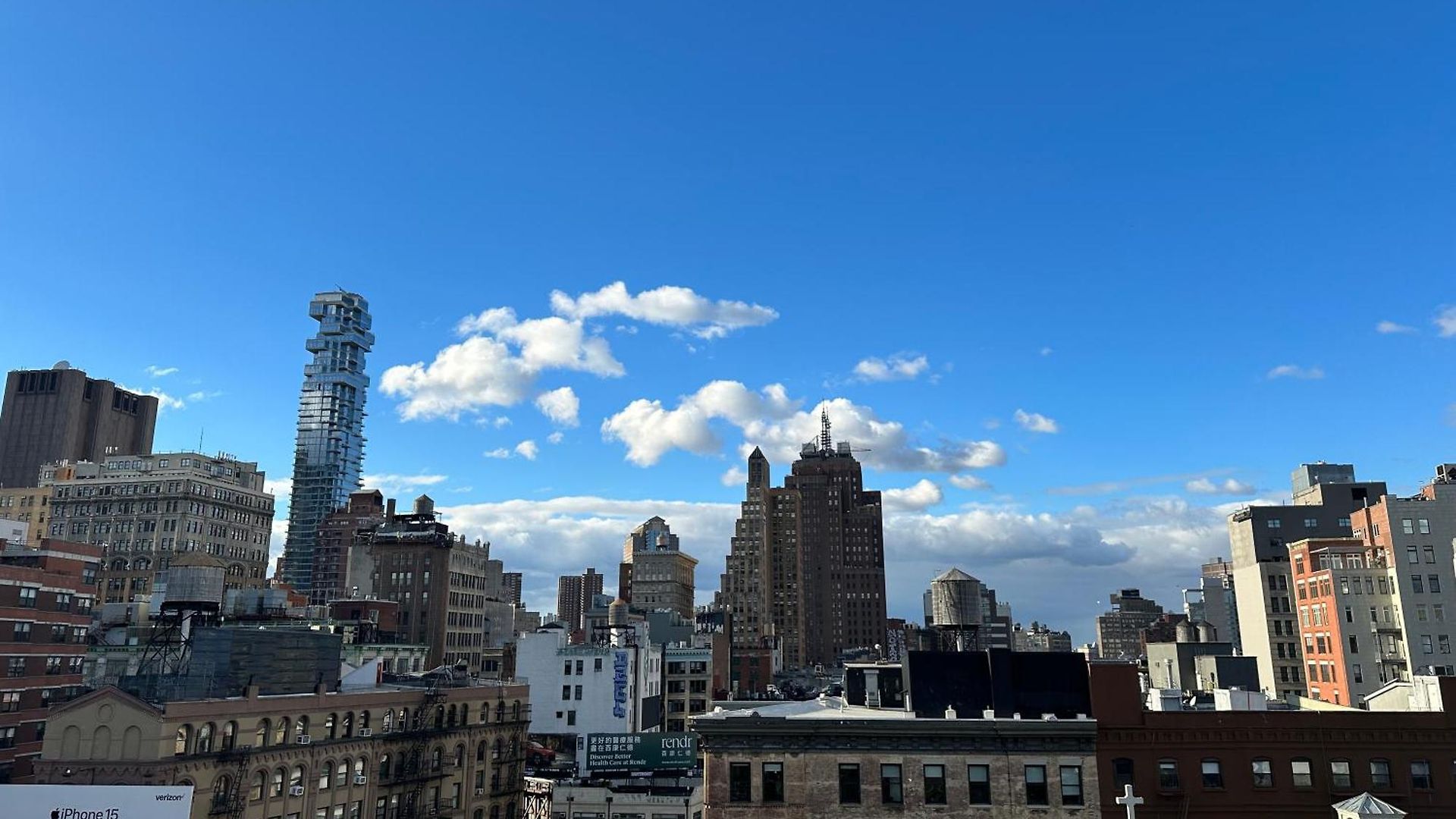 Apartment Luxury In Little Italy 2 Bedroom Private Balcony