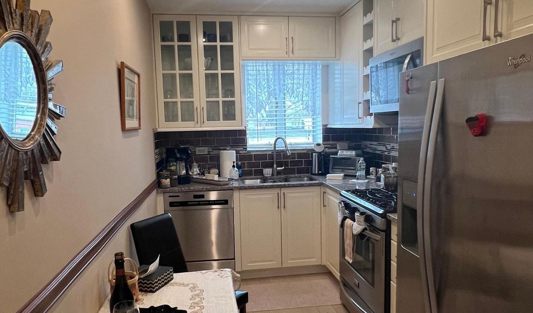 Homestay Comfort In Brooklyn *