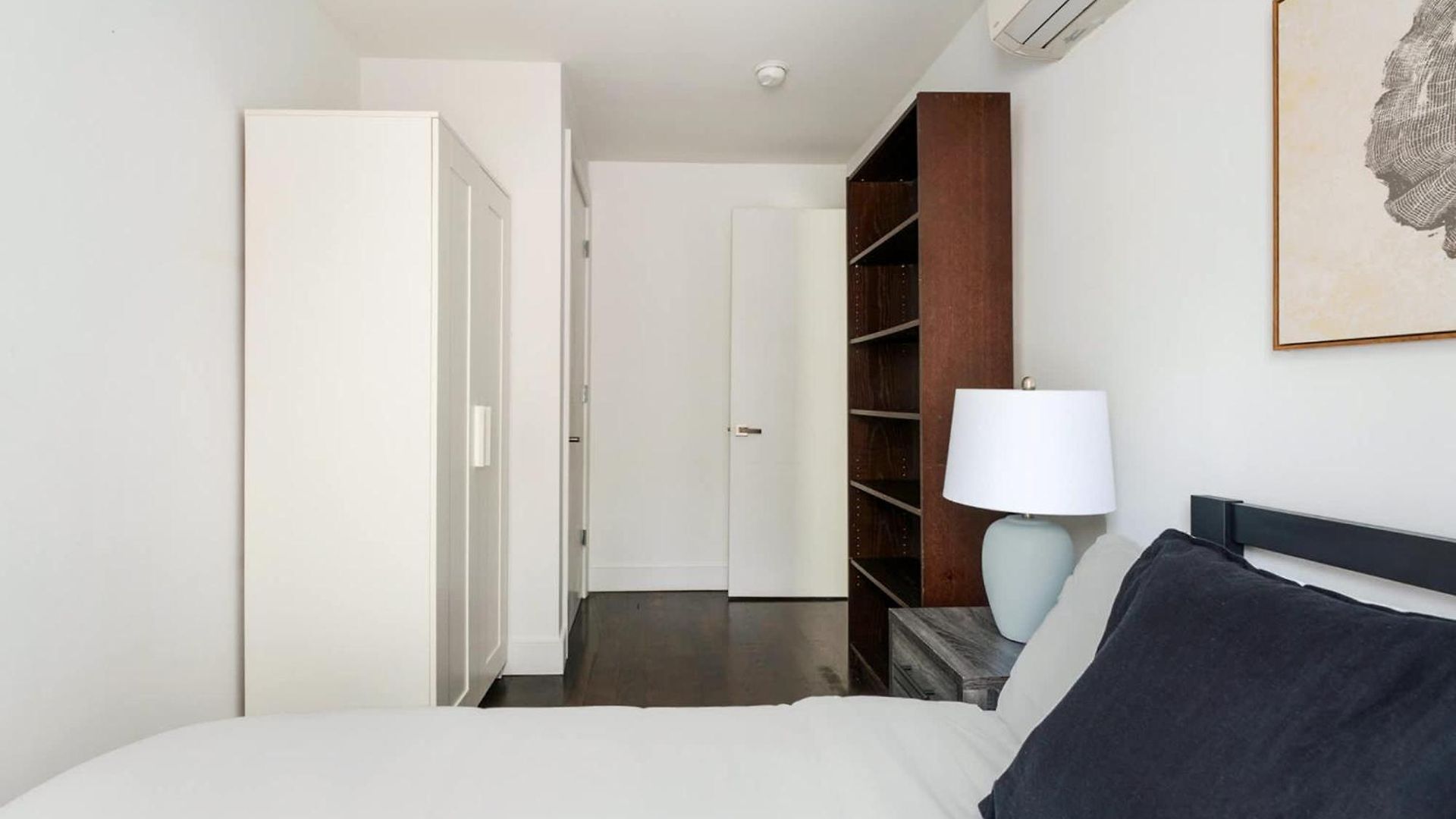 39-2 Renovated 3br Prime Hudson Yards Area Apartment New York