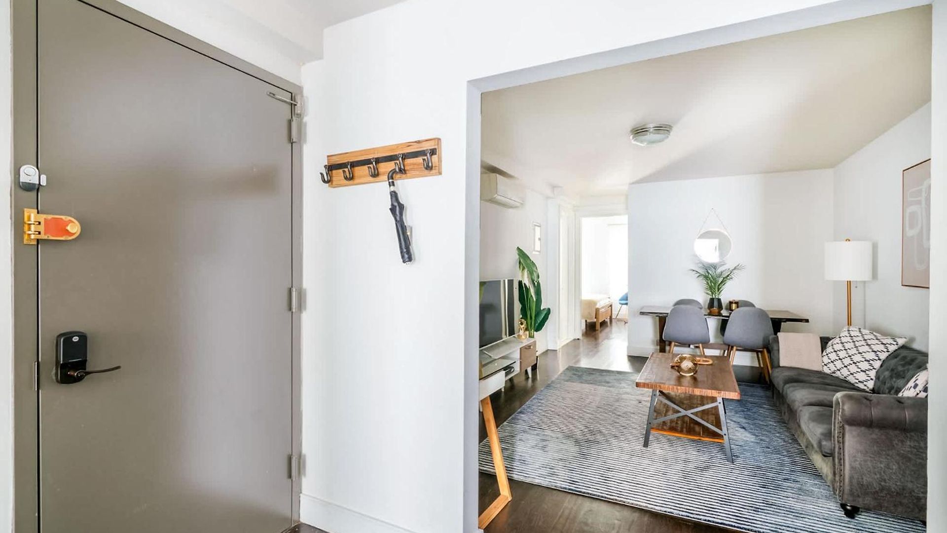 39-2 Renovated 3br Prime Hudson Yards Area *