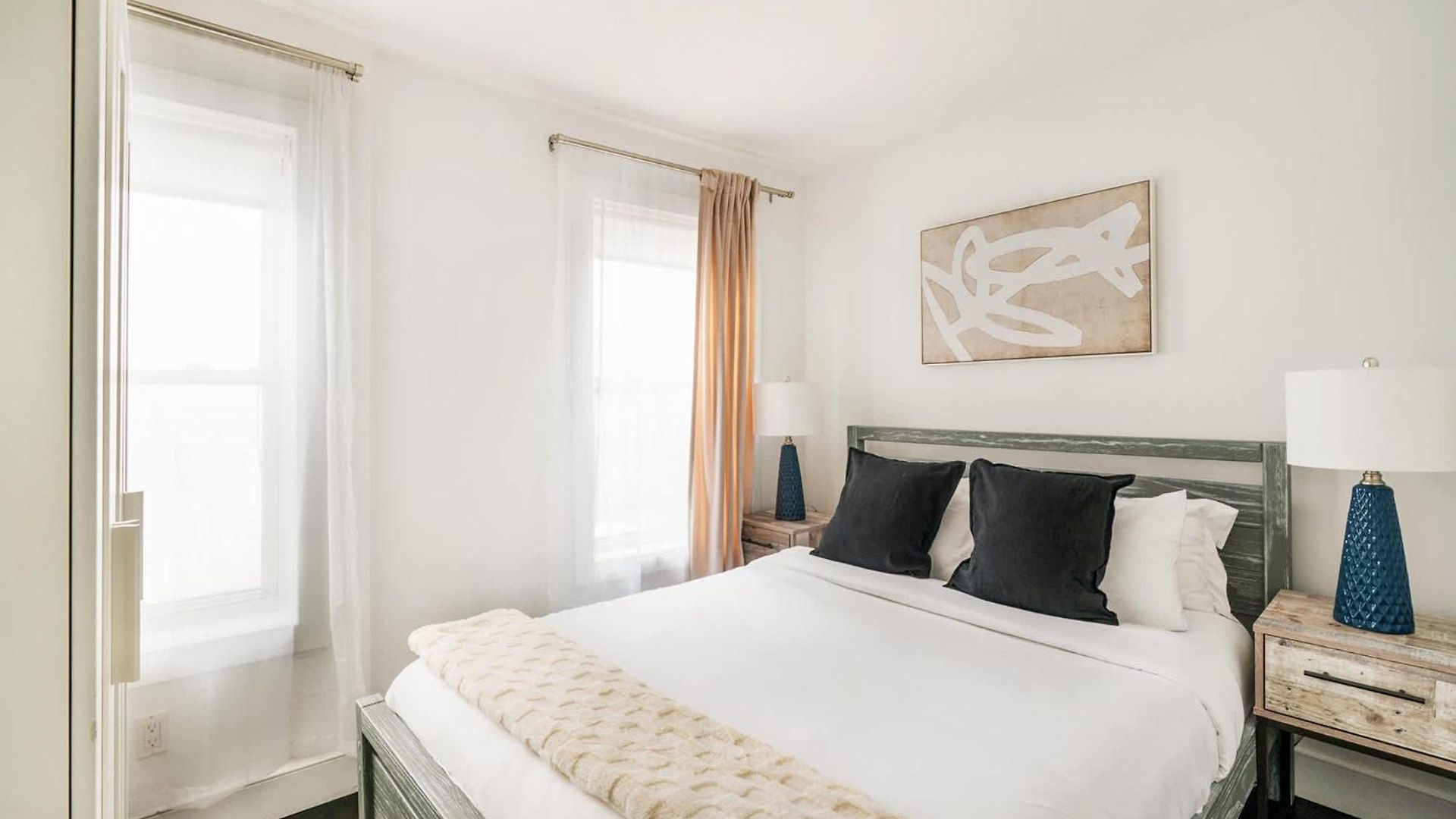39-2 Renovated 3br Prime Hudson Yards Area * New York