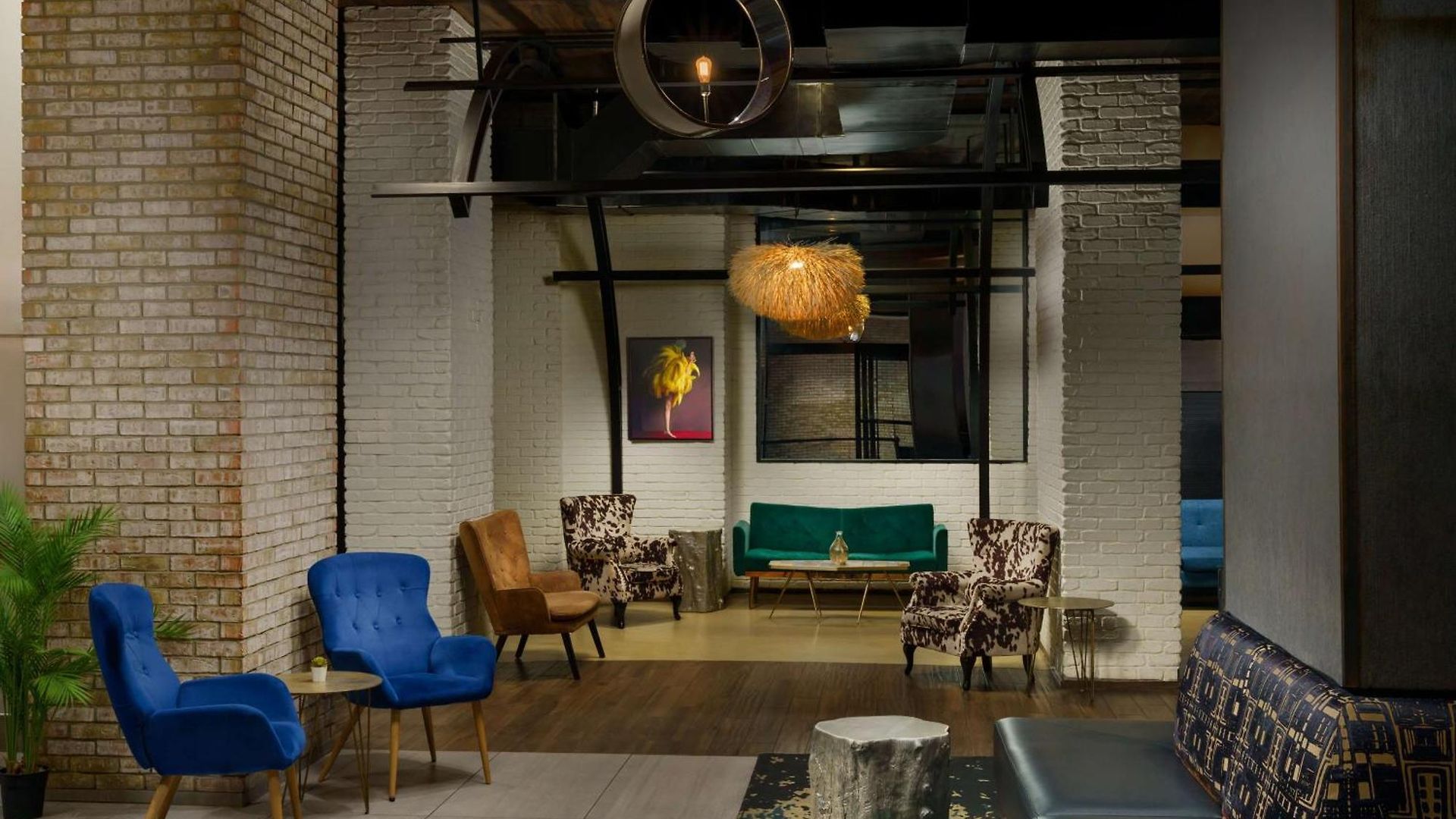 Doubletree By Hilton New York Times Square West Hotel 4*