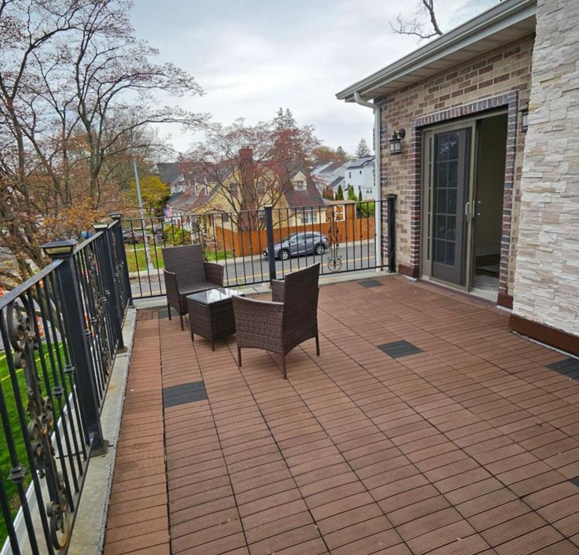 Luxury Hotel-style In Queens,