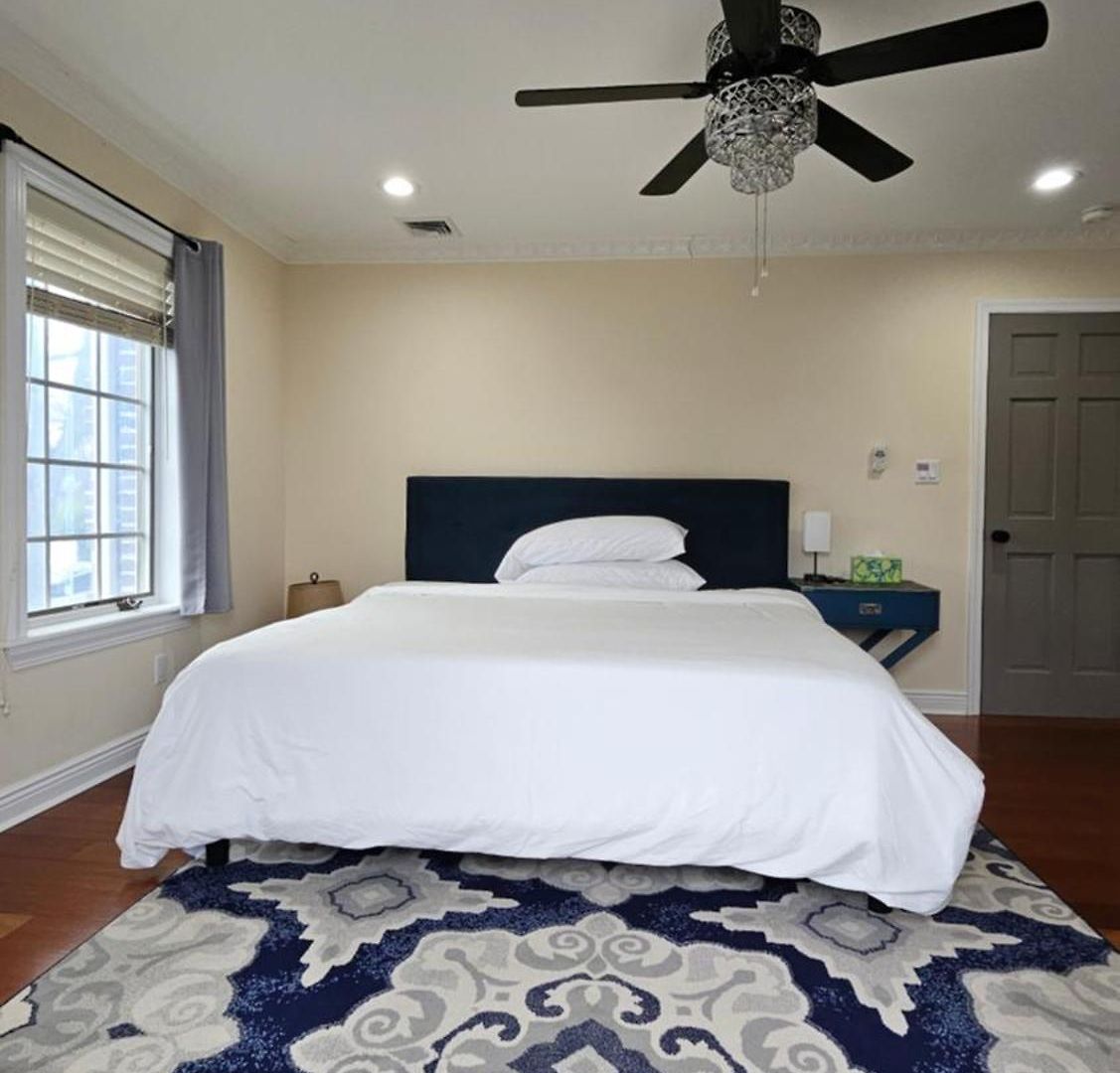 Luxury Hotel-style In Queens,
