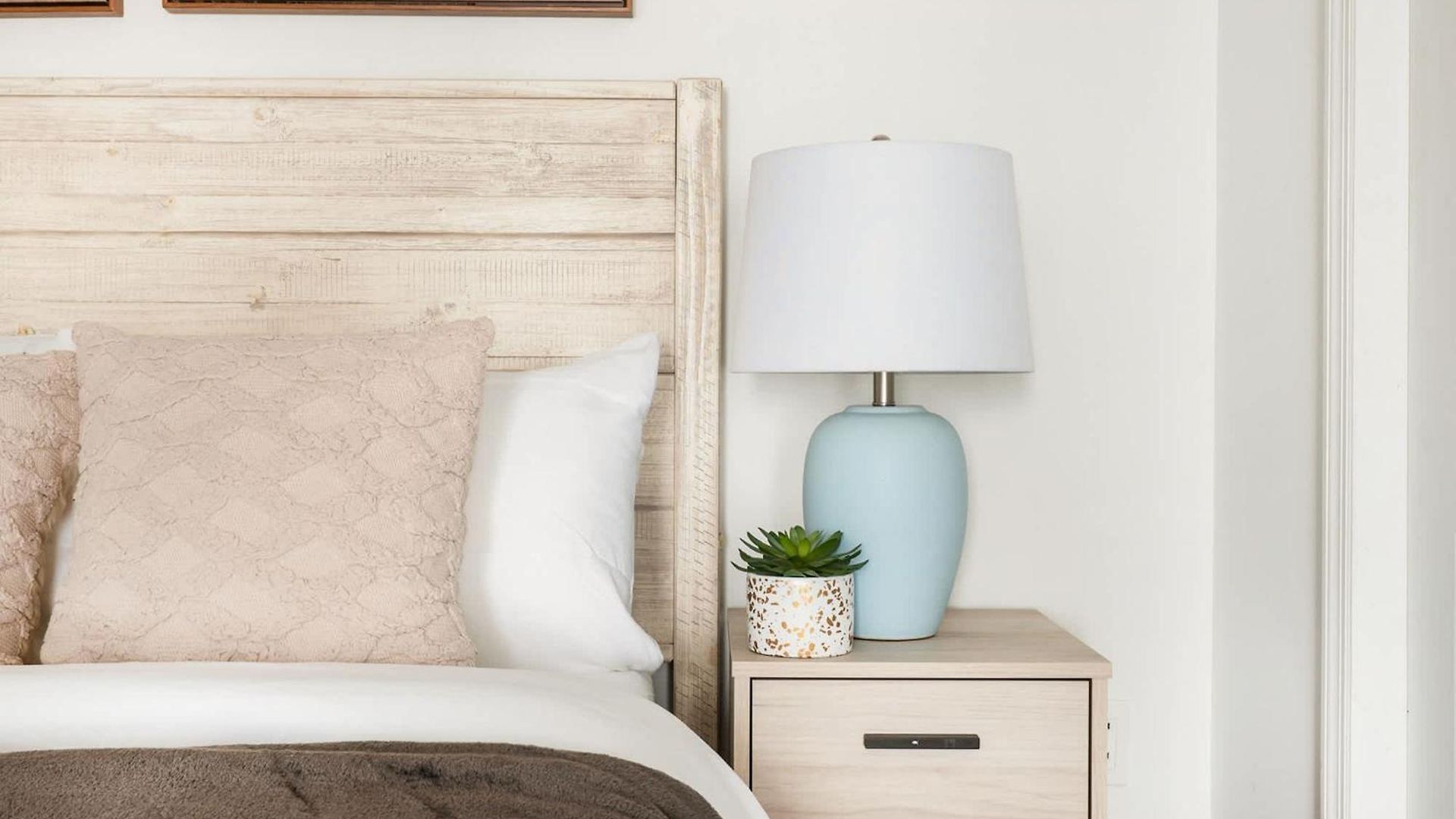 Apartment 69-5b I Stylish Lower East Side 1br Brand New *