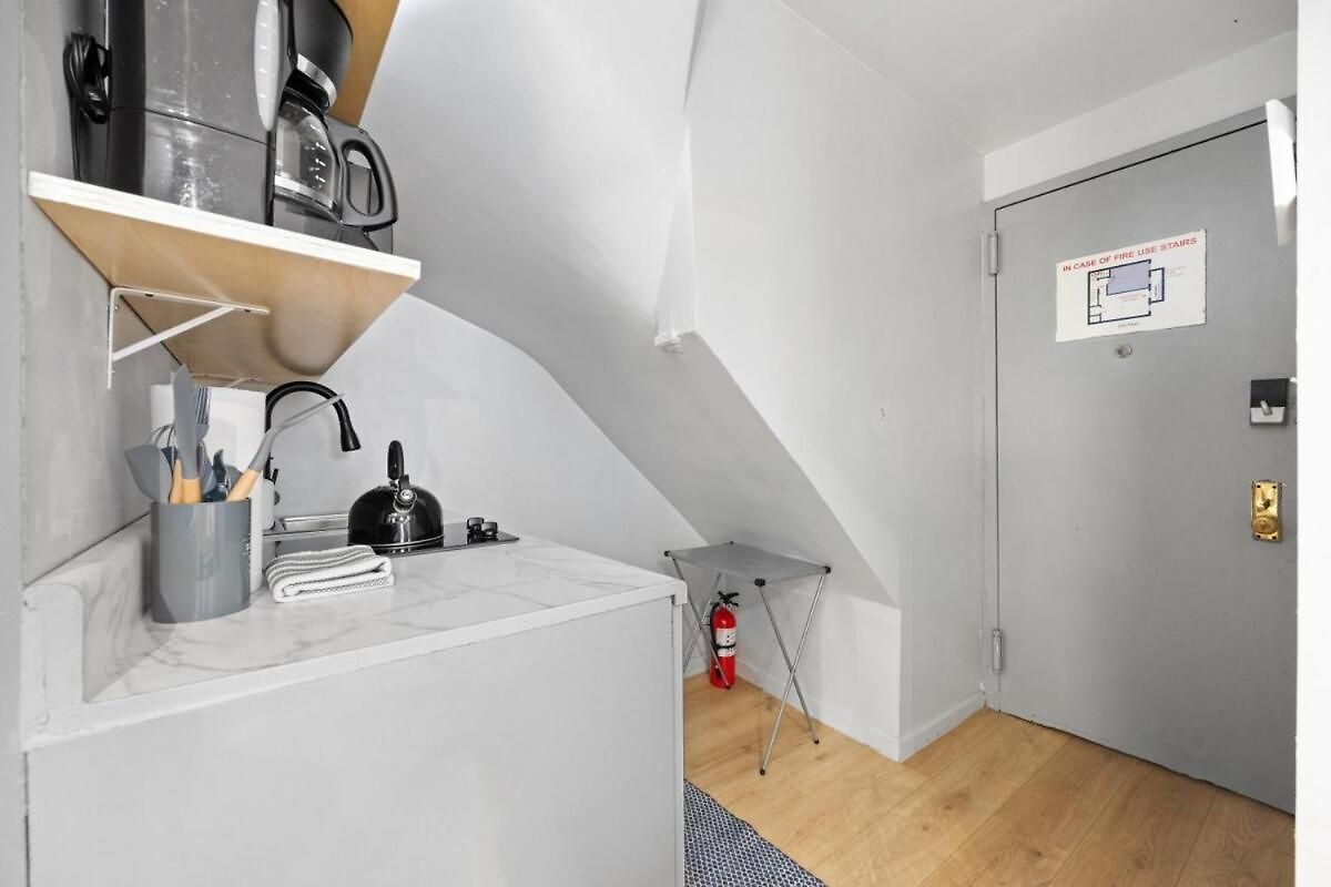 Apartment Near Restaurants Broadway And Shopping New York